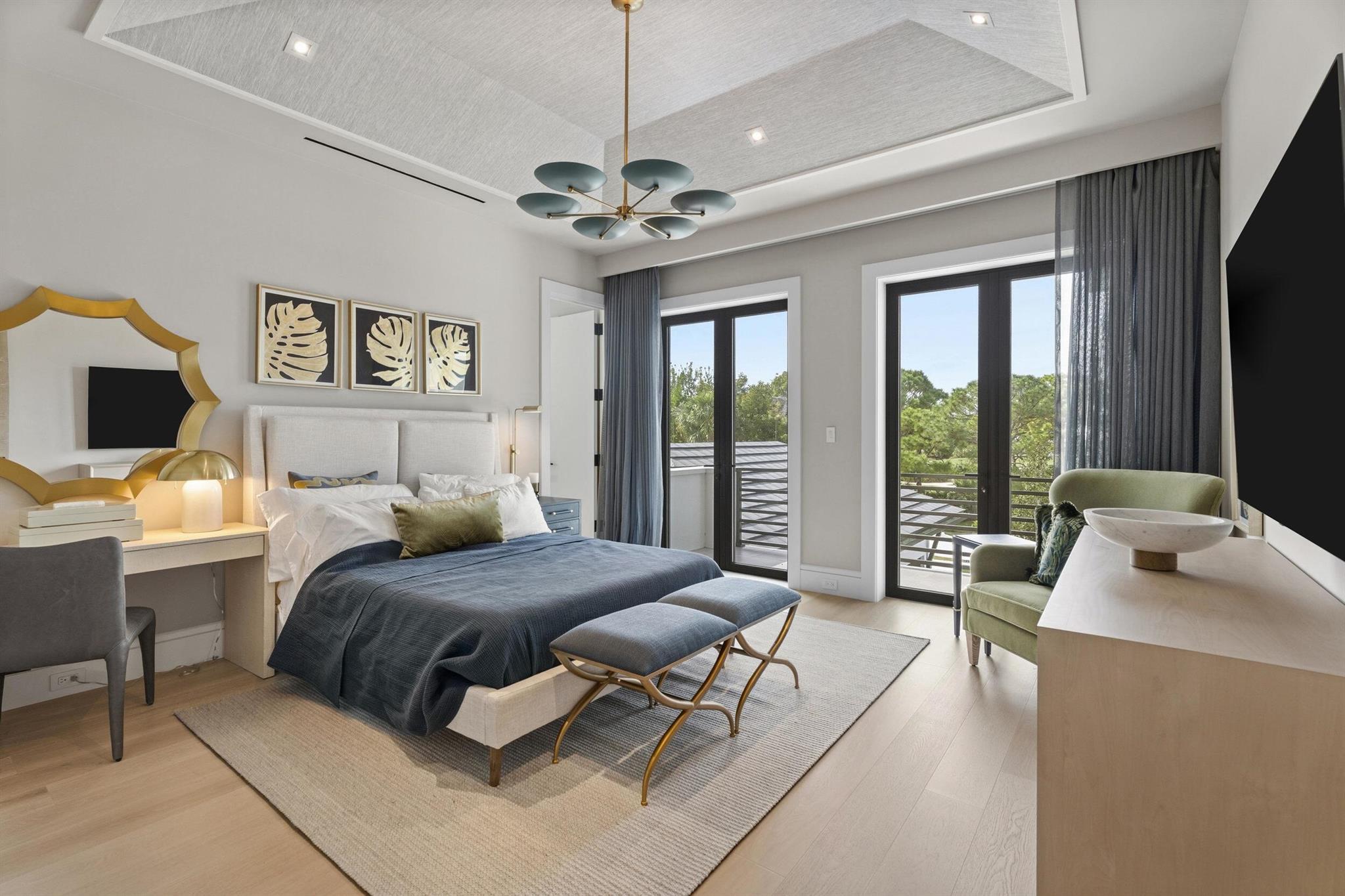 210 Bears Clb Dr Jupiter, FL 33477