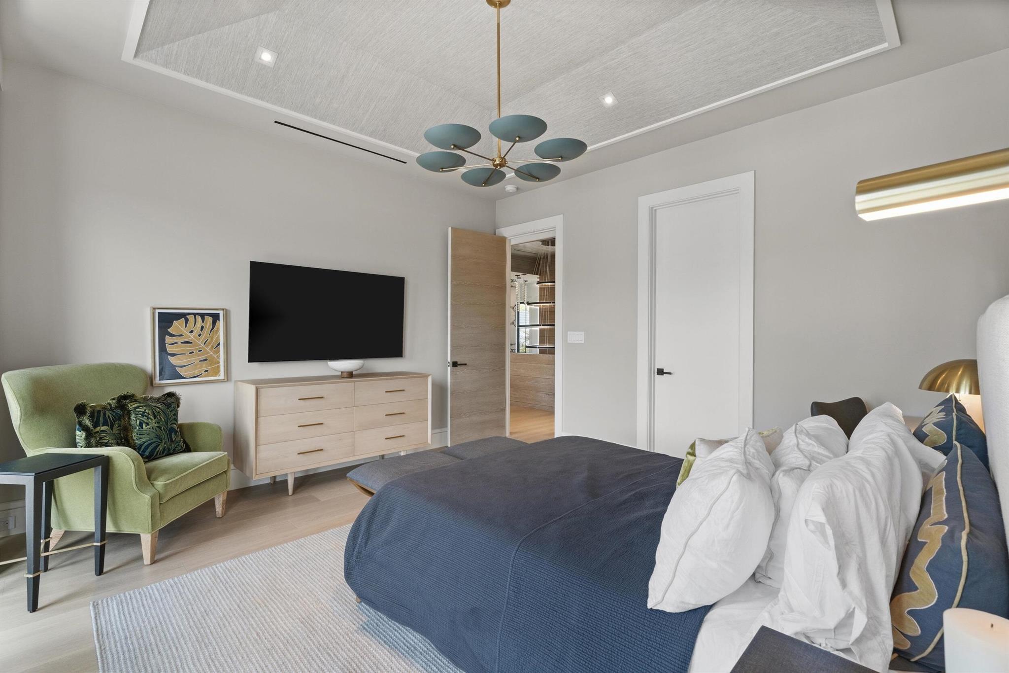 210 Bears Clb Dr Jupiter, FL 33477