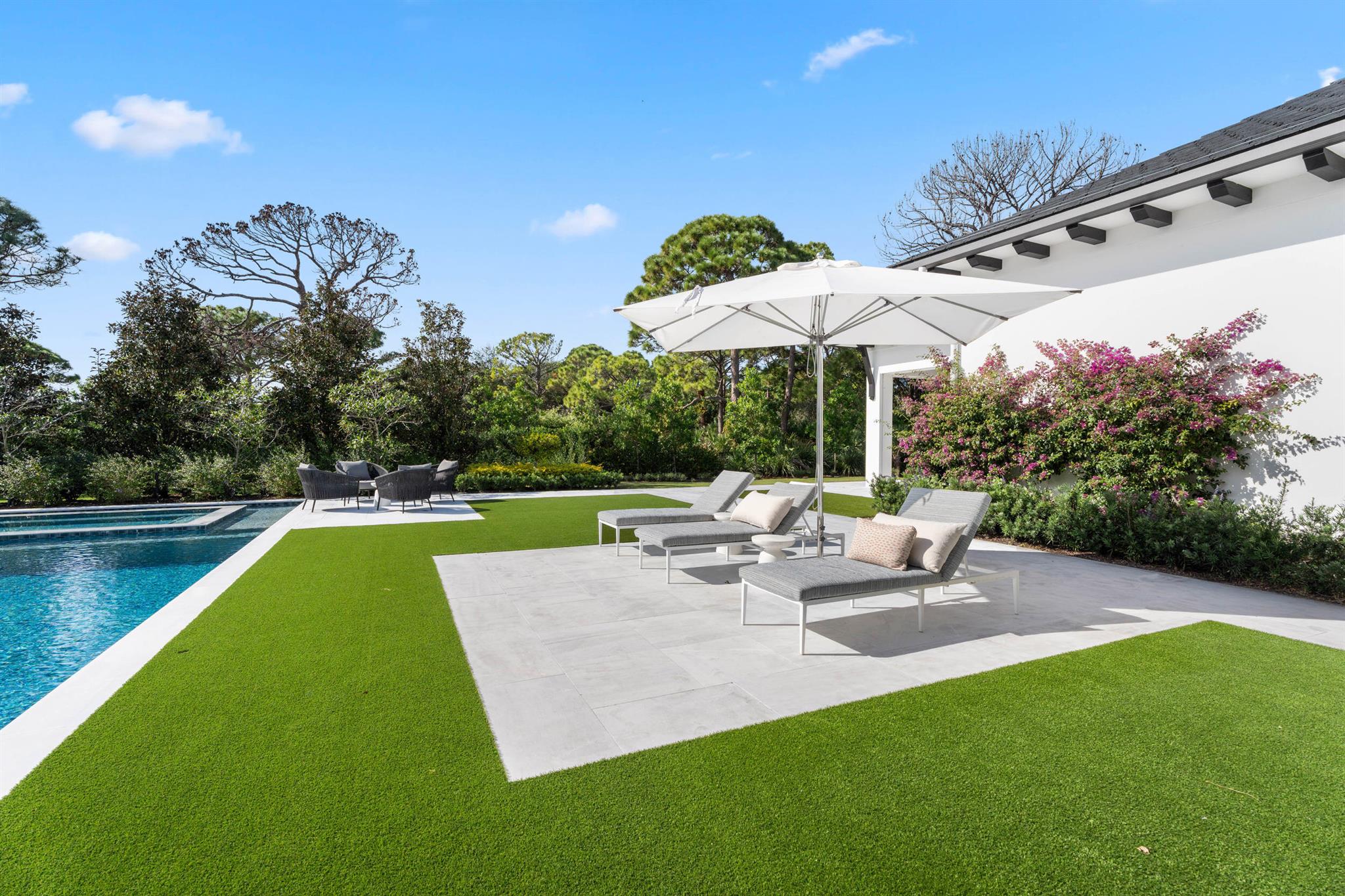 210 Bears Clb Dr Jupiter, FL 33477