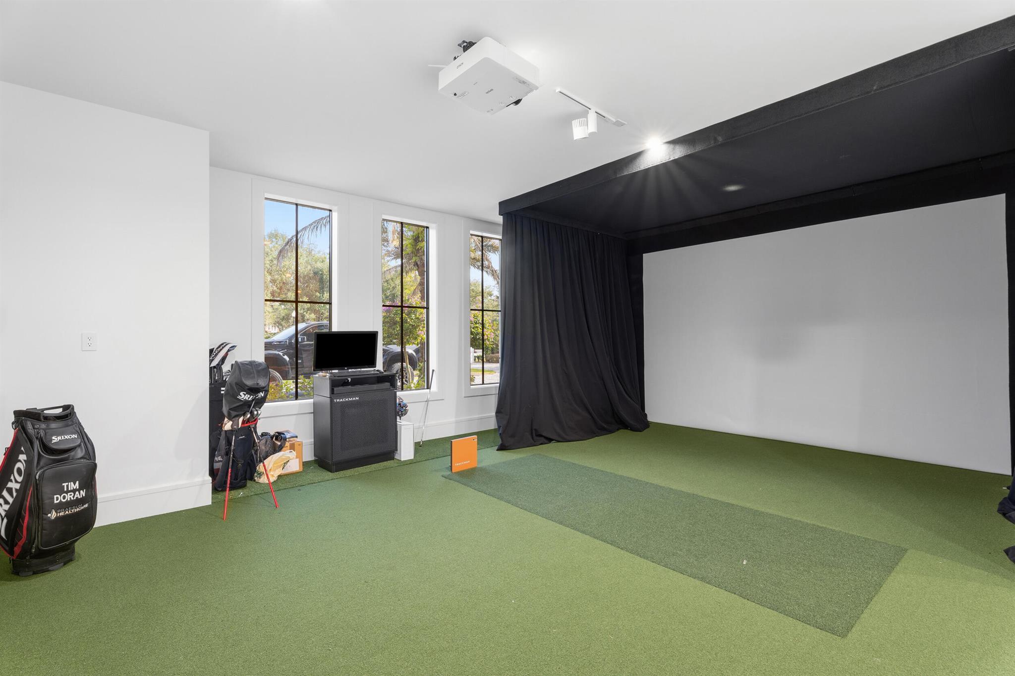 210 Bears Clb Dr Jupiter, FL 33477