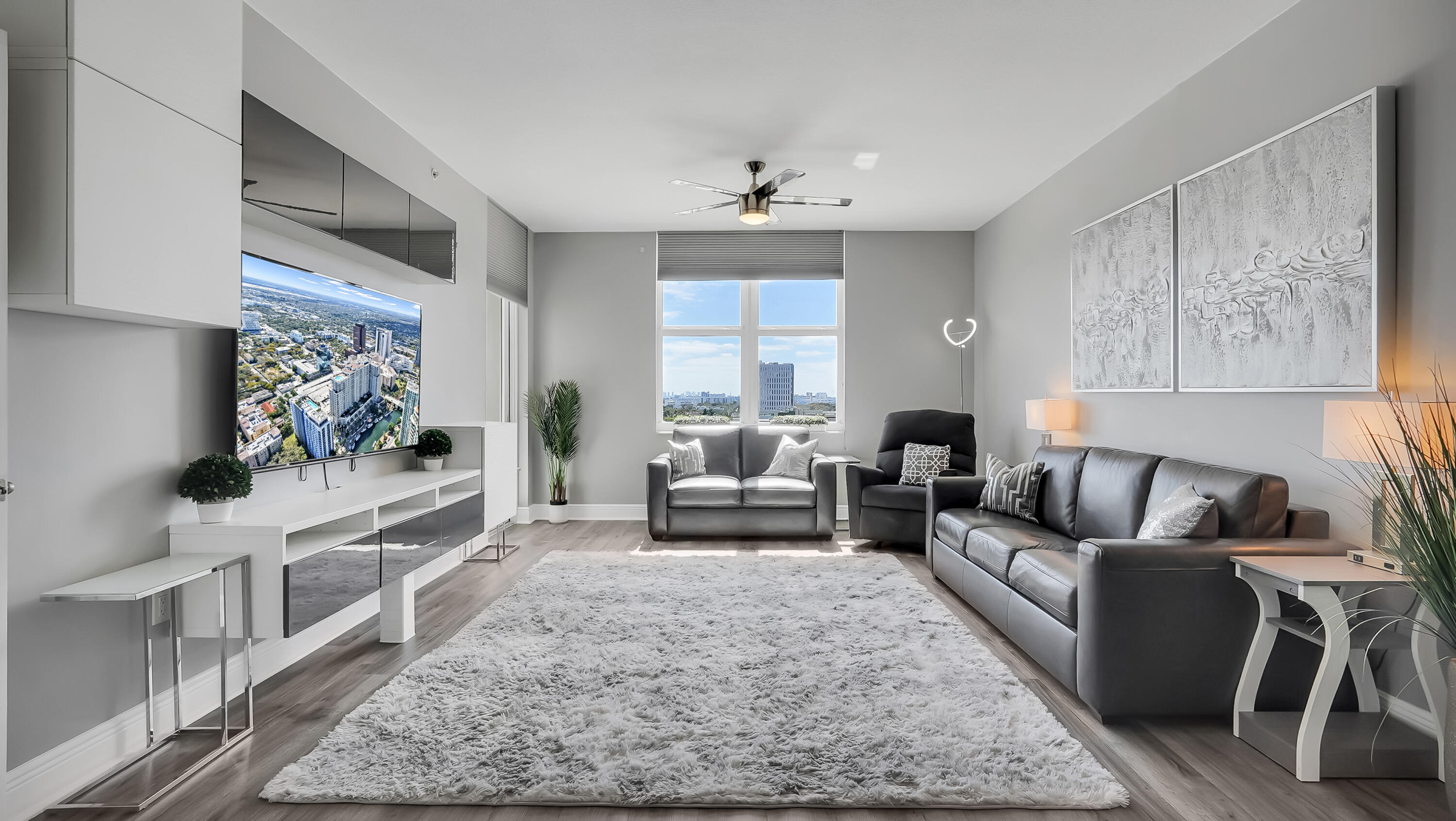 511 SE 5th #908 Fort Lauderdale, FL 33301