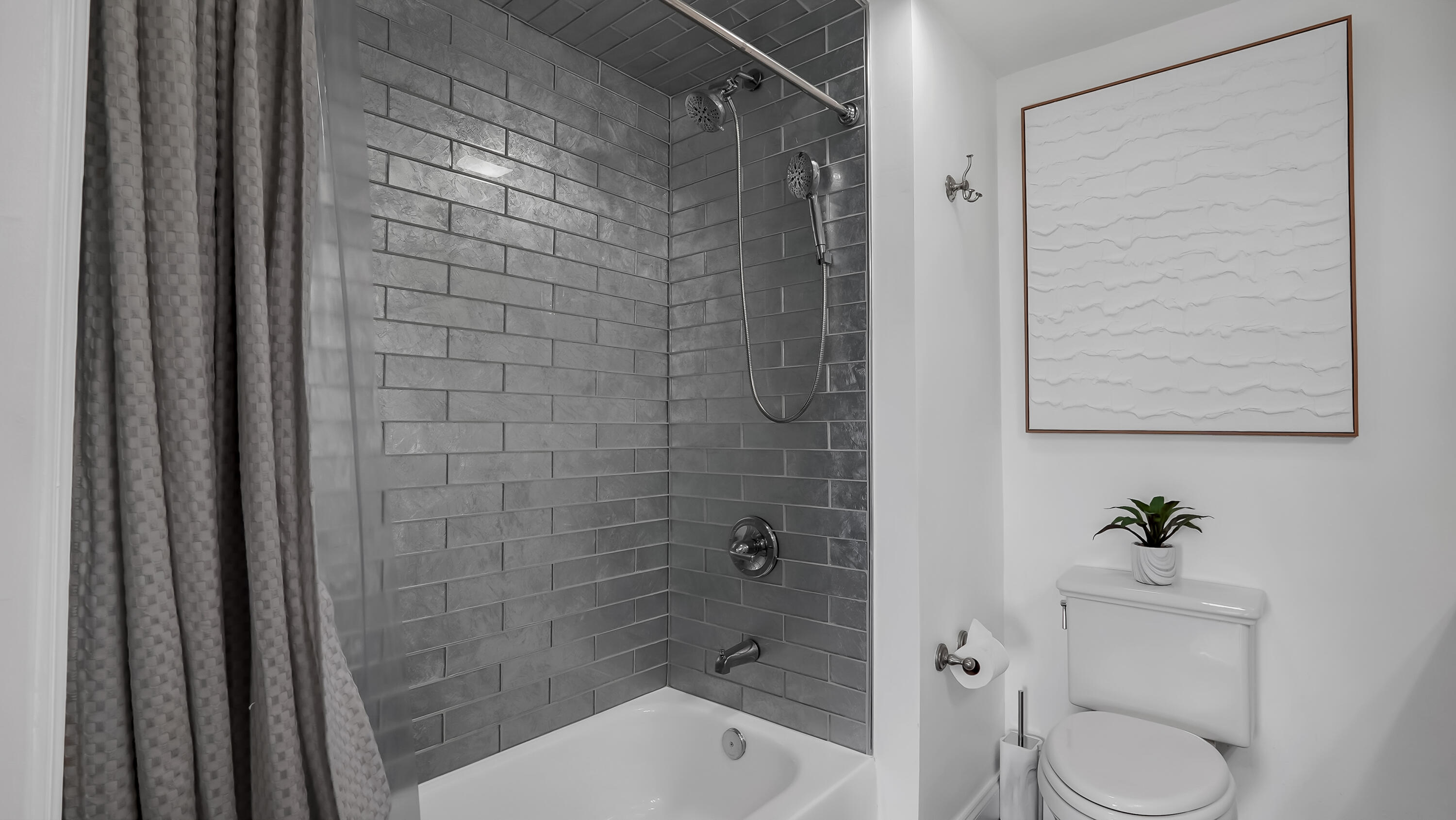 511 SE 5th #908 Fort Lauderdale, FL 33301