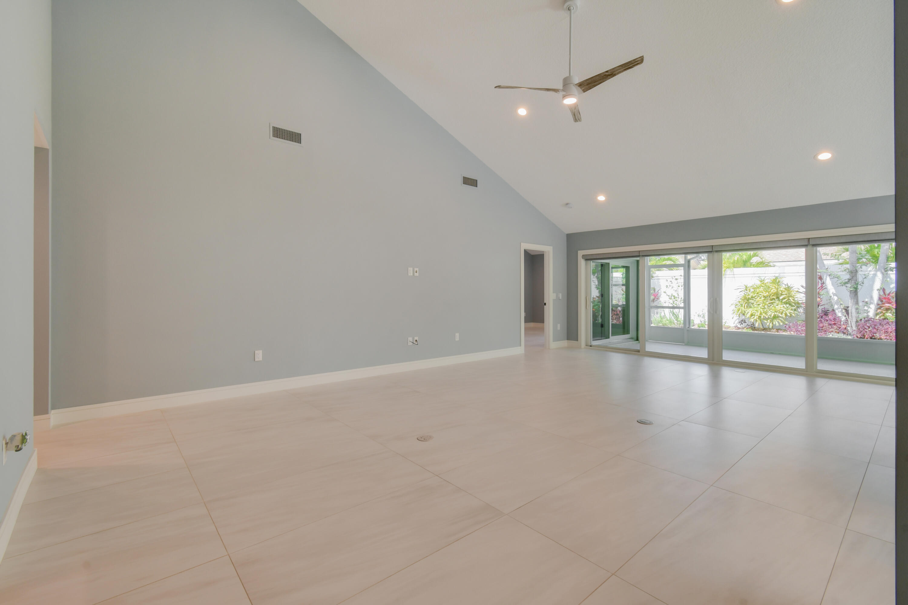 438 River Edge Jupiter, FL 33477