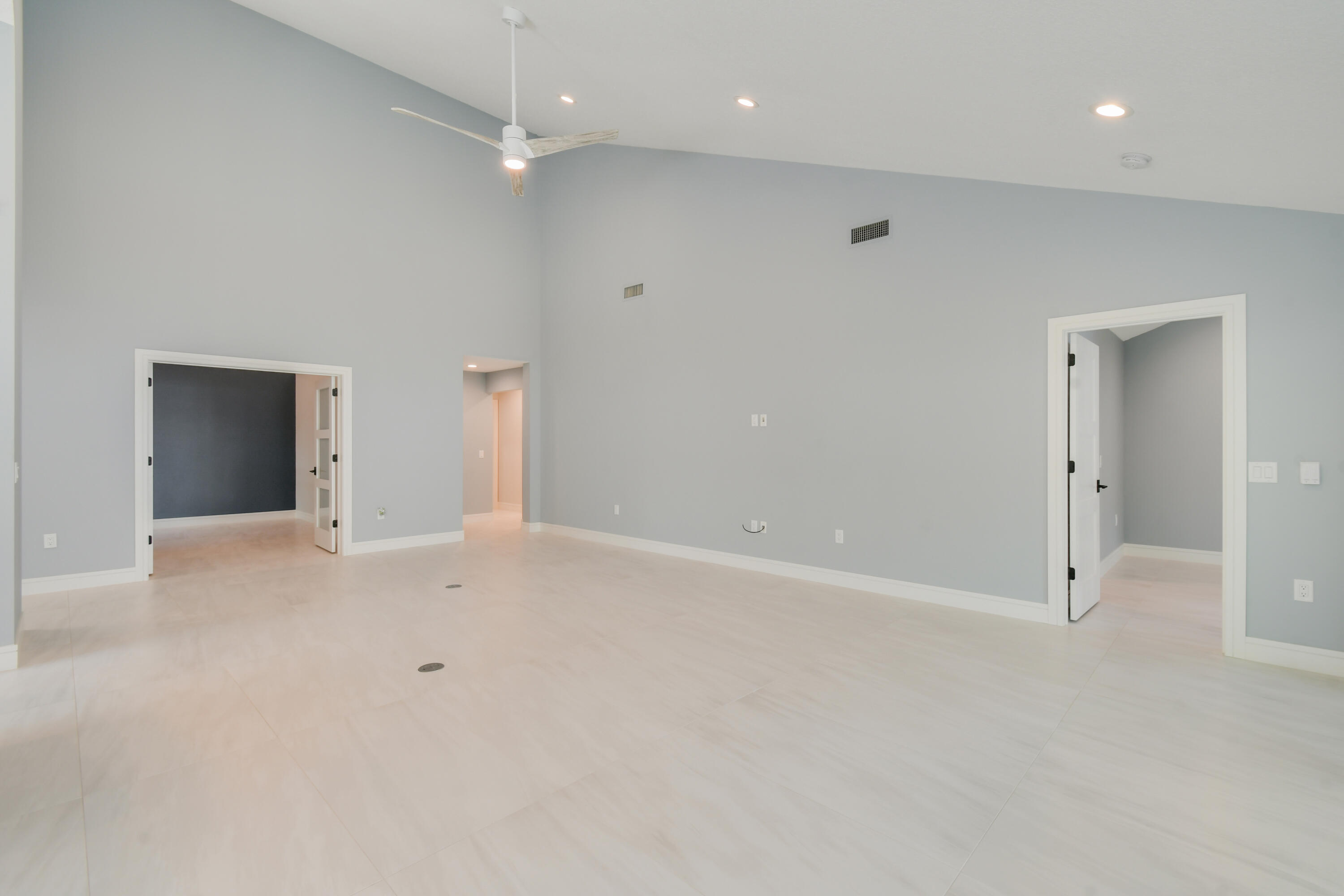 438 River Edge Jupiter, FL 33477