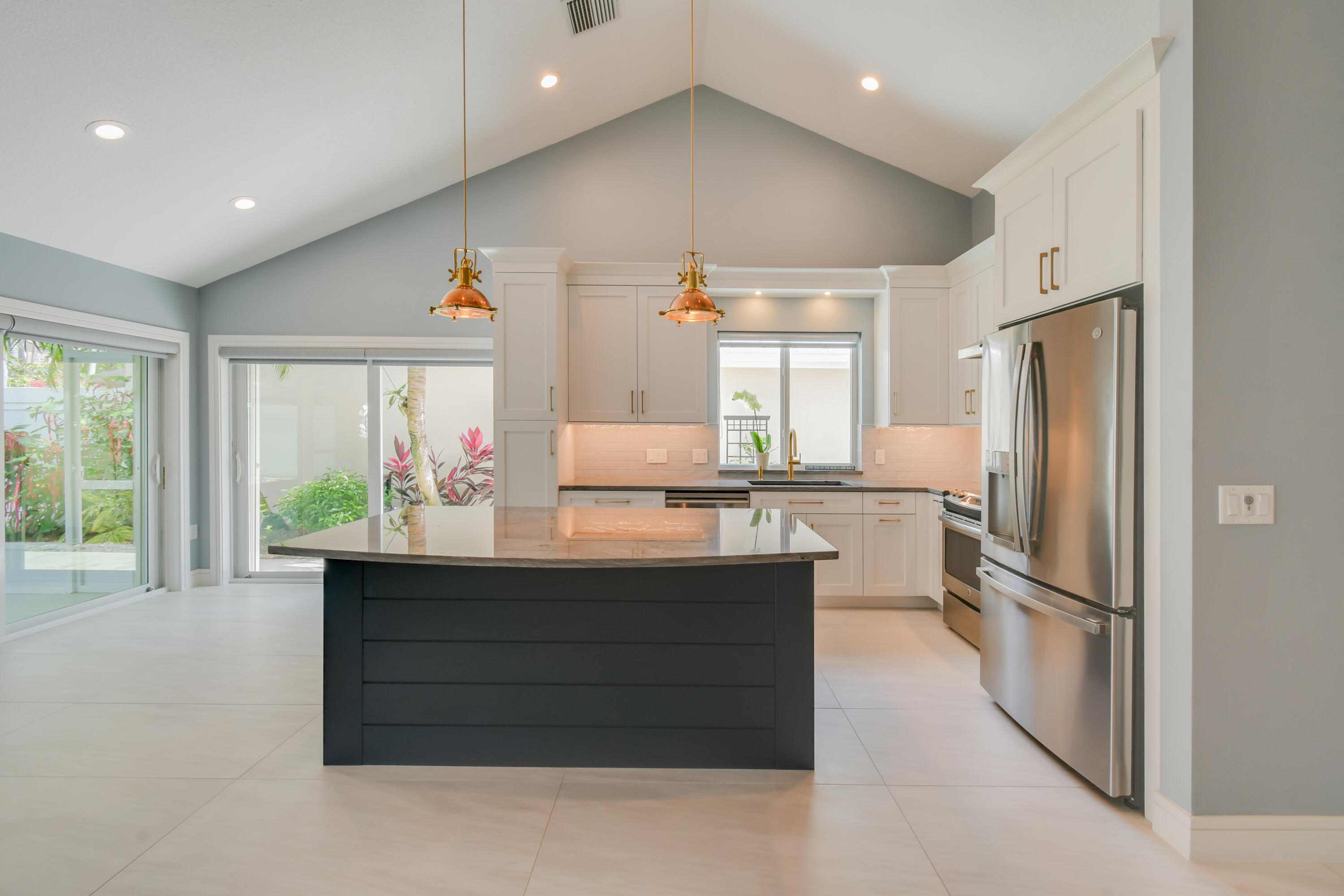 438 River Edge Jupiter, FL 33477