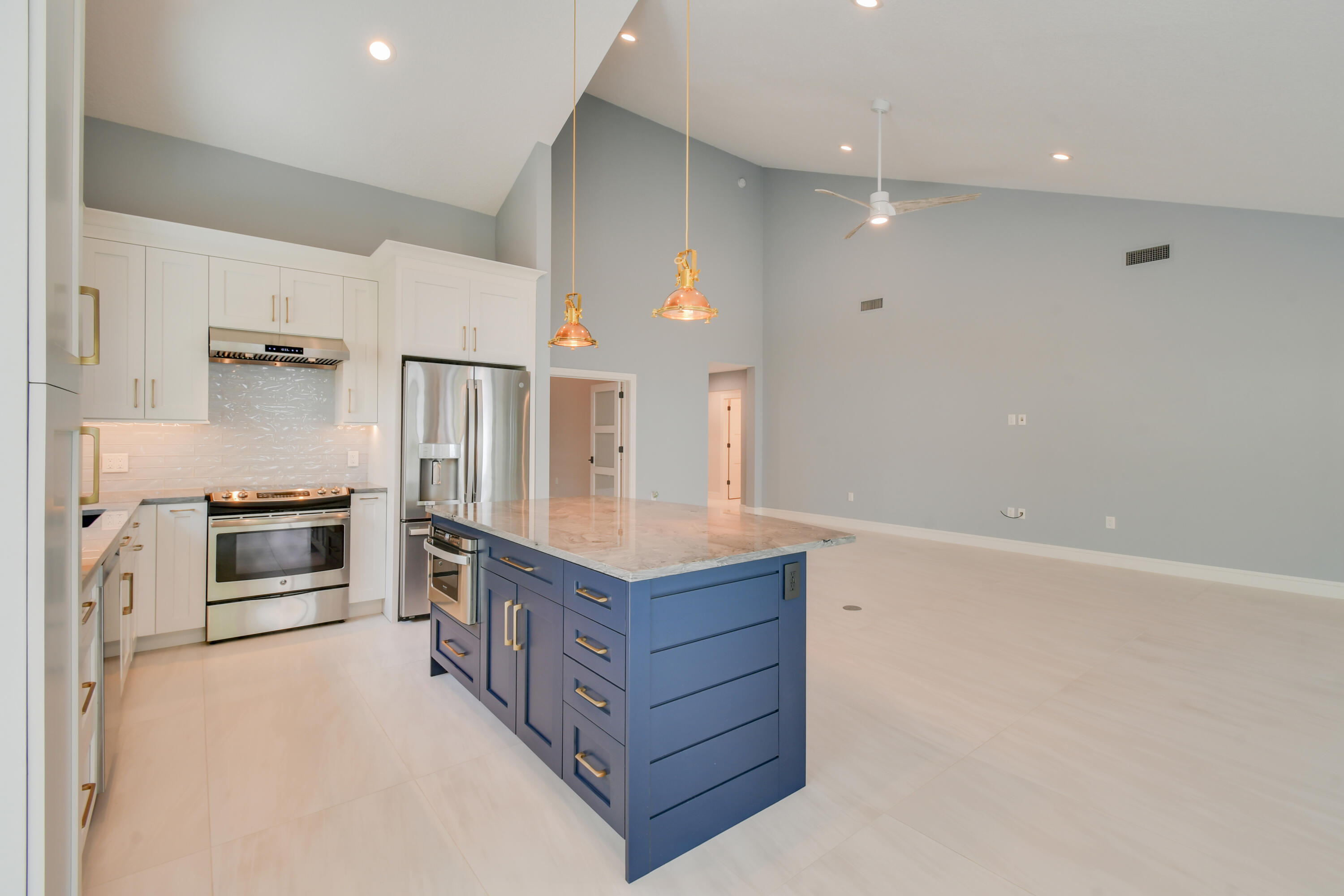 438 River Edge Jupiter, FL 33477