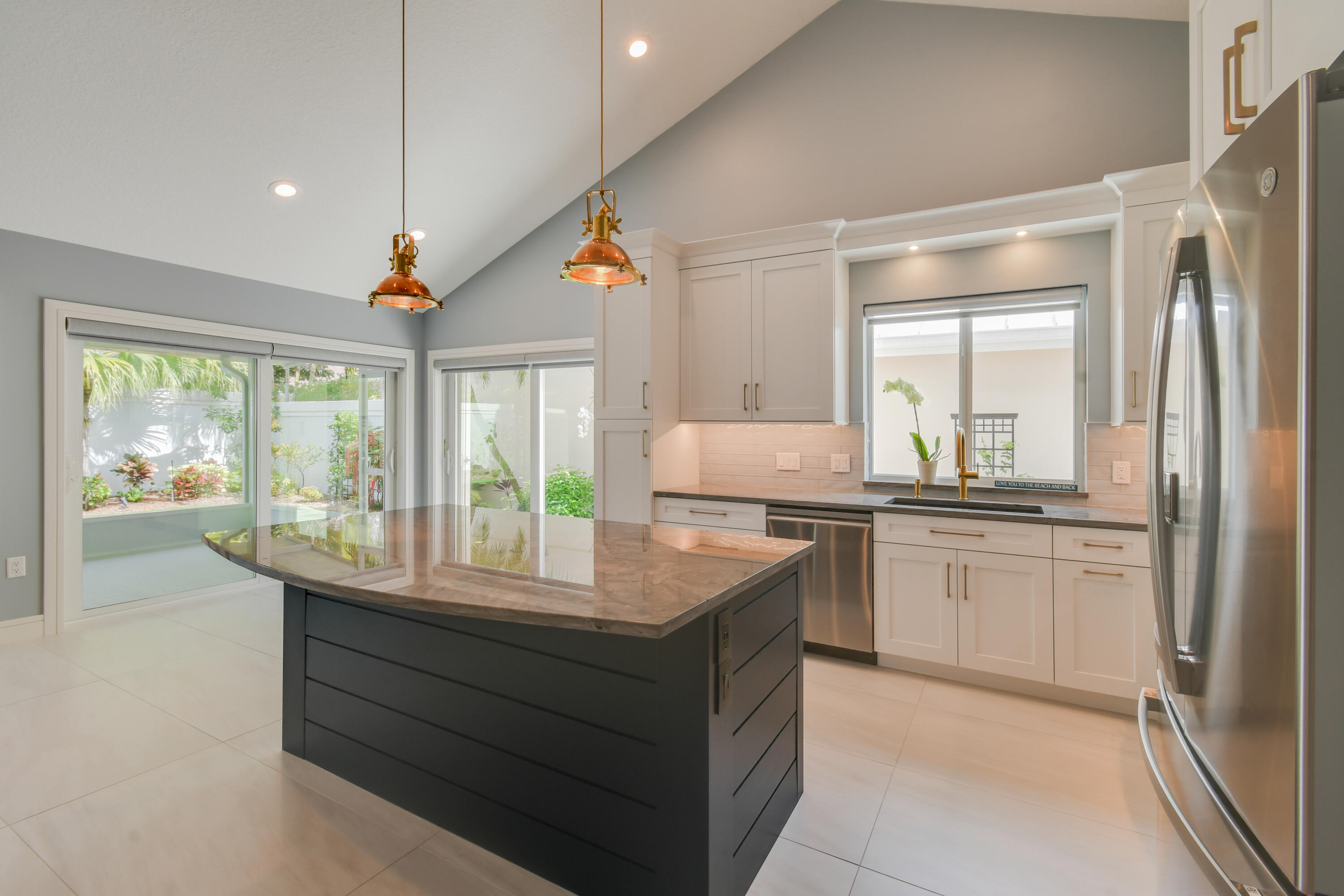 438 River Edge Jupiter, FL 33477