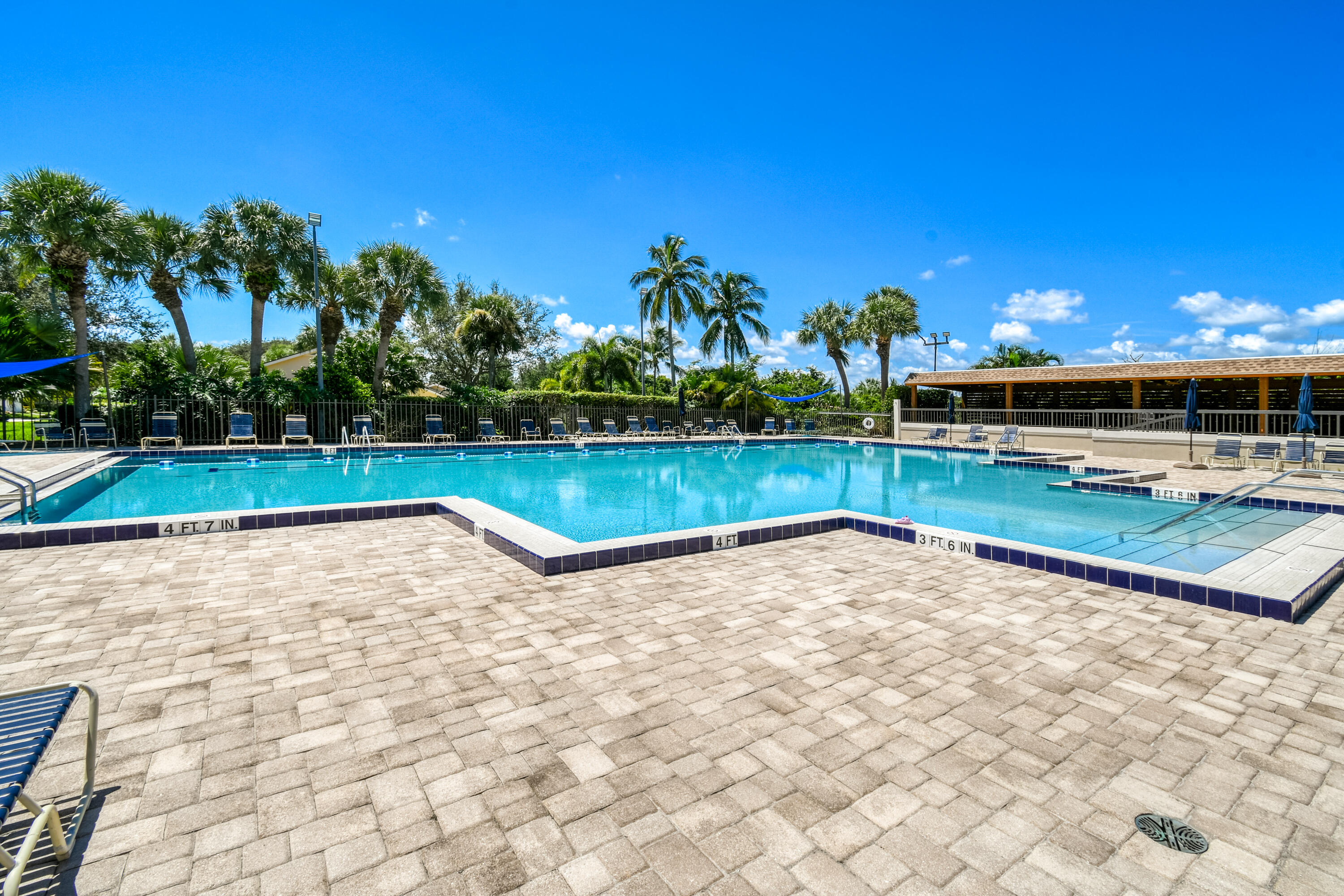 438 River Edge Jupiter, FL 33477