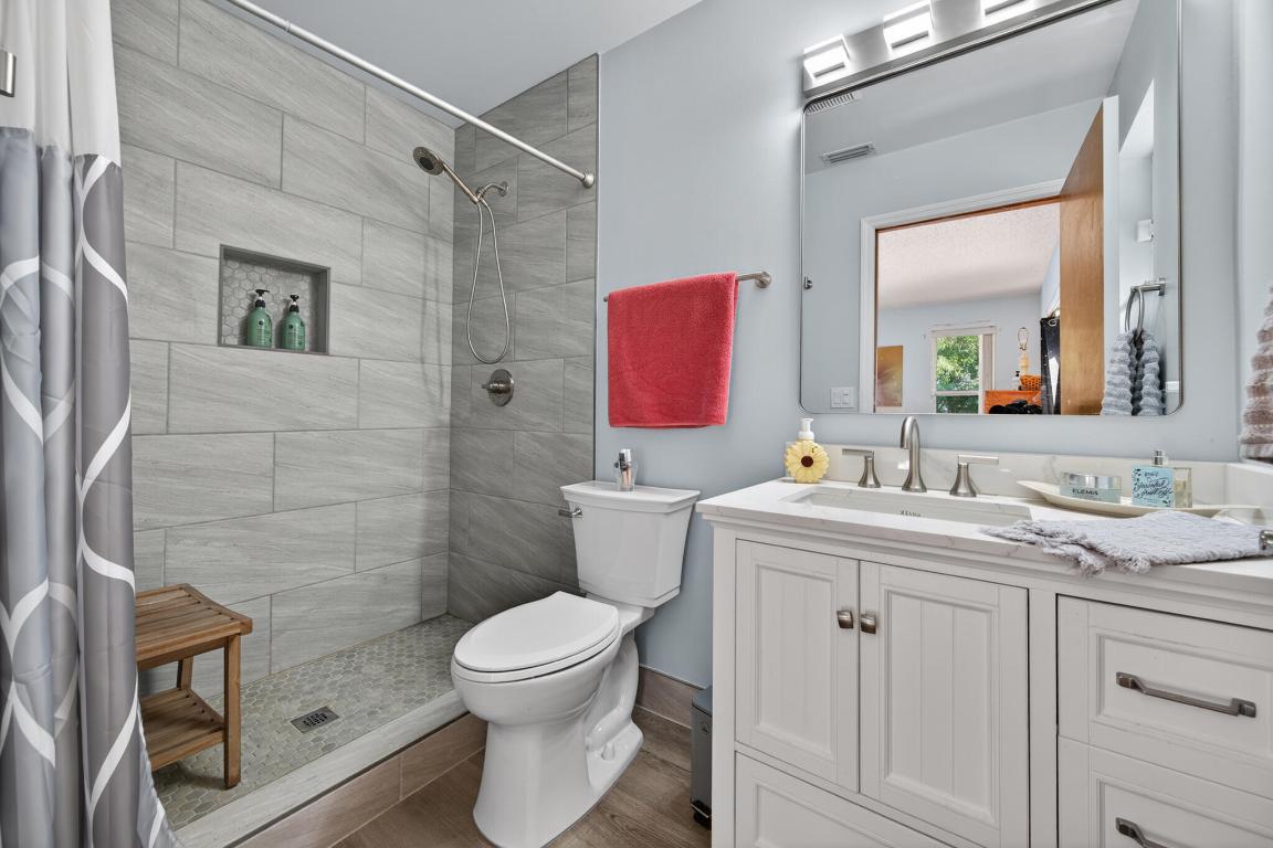 13228 158th Jupiter, FL 33478