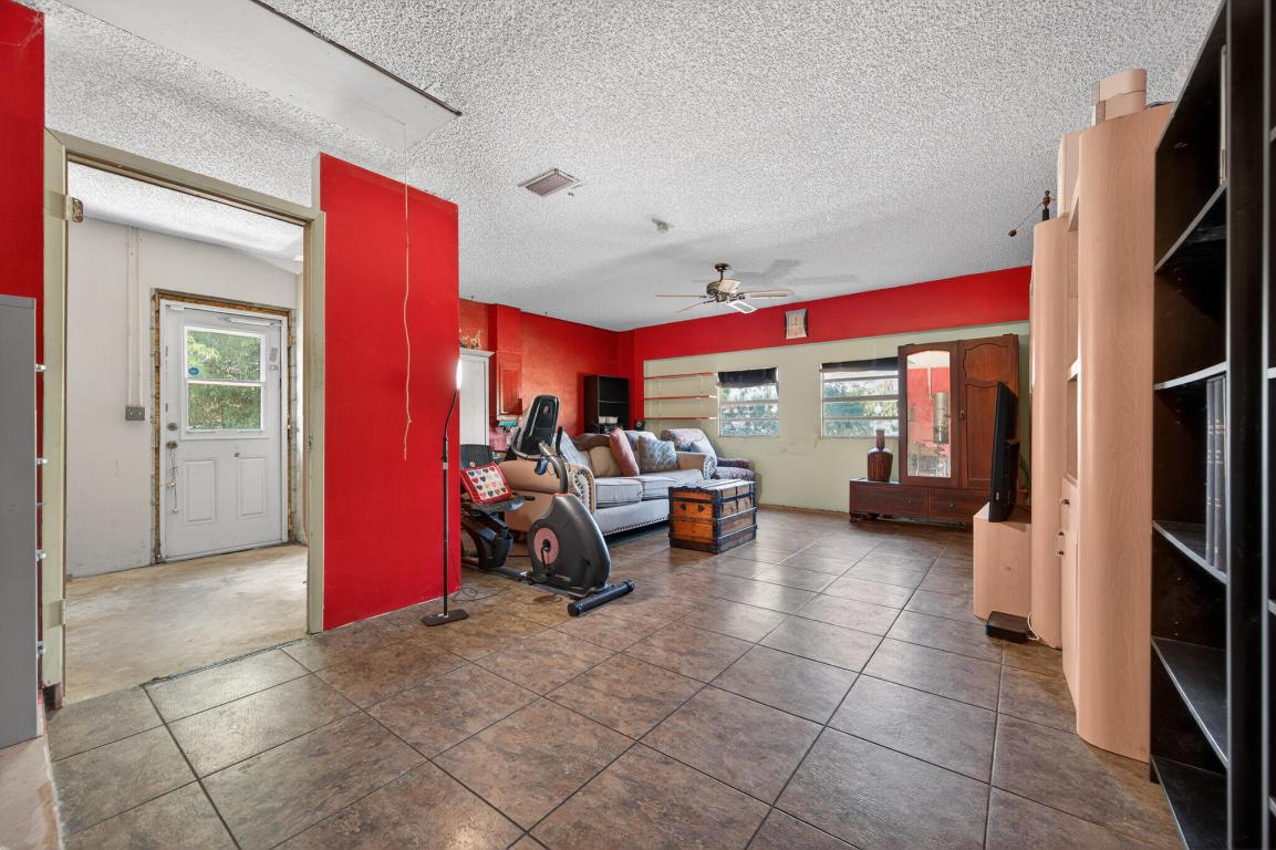 13228 158th Jupiter, FL 33478