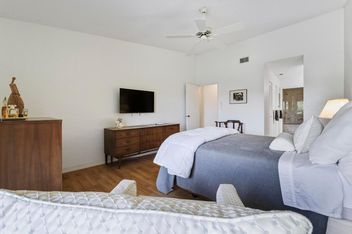 5121 Oak Hl #423 Delray Beach, FL 33484