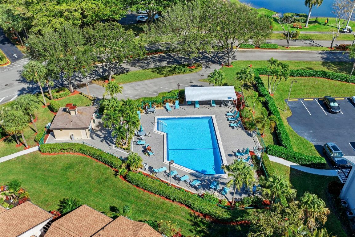 5121 Oak Hl #423 Delray Beach, FL 33484