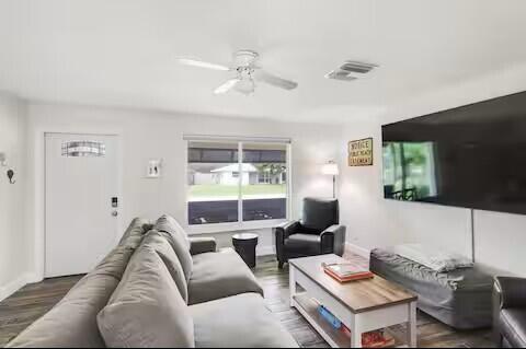 1519 Treemont Ave Jupiter, FL 33469