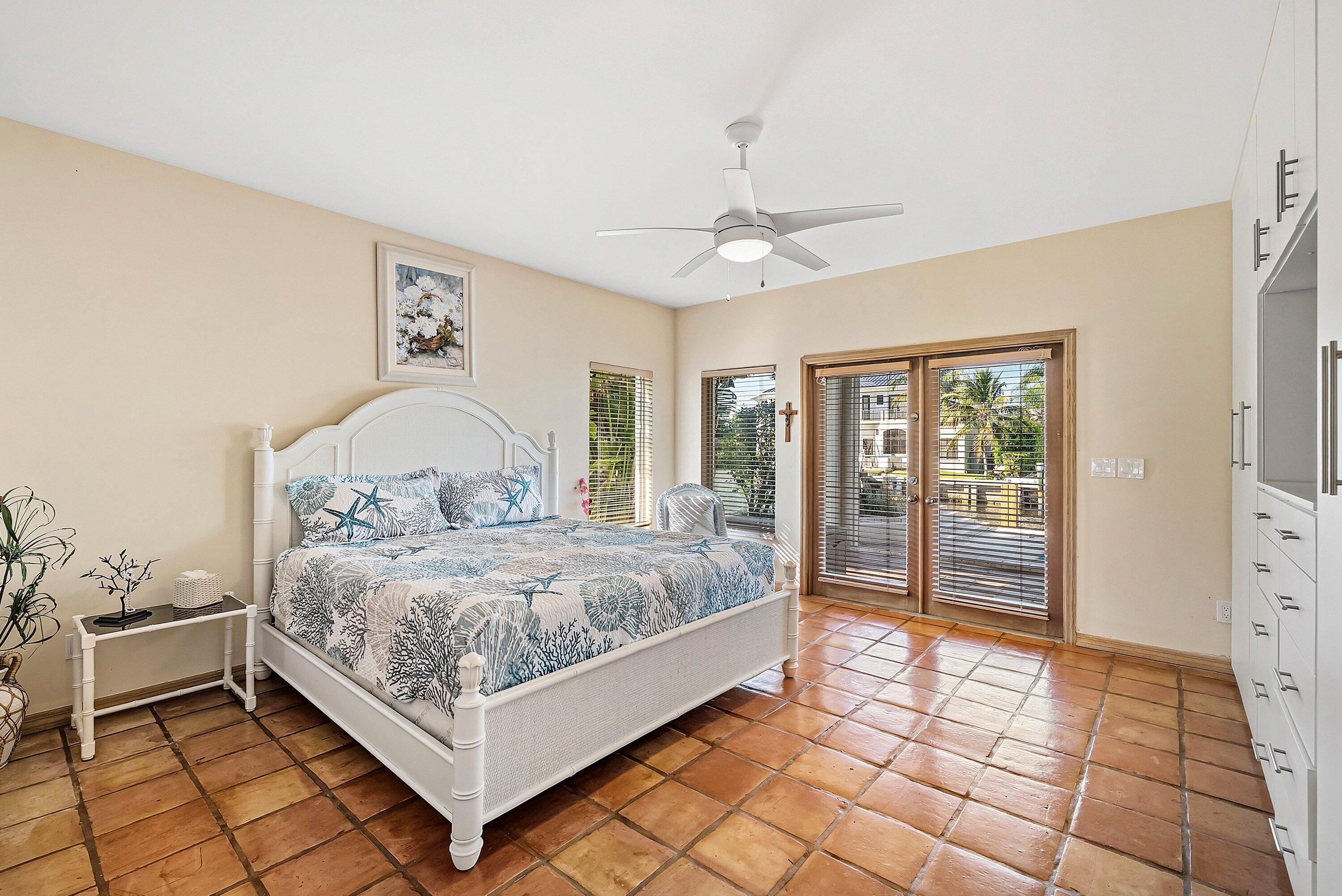 11 Inlet Cay Ocean Ridge, FL 33435