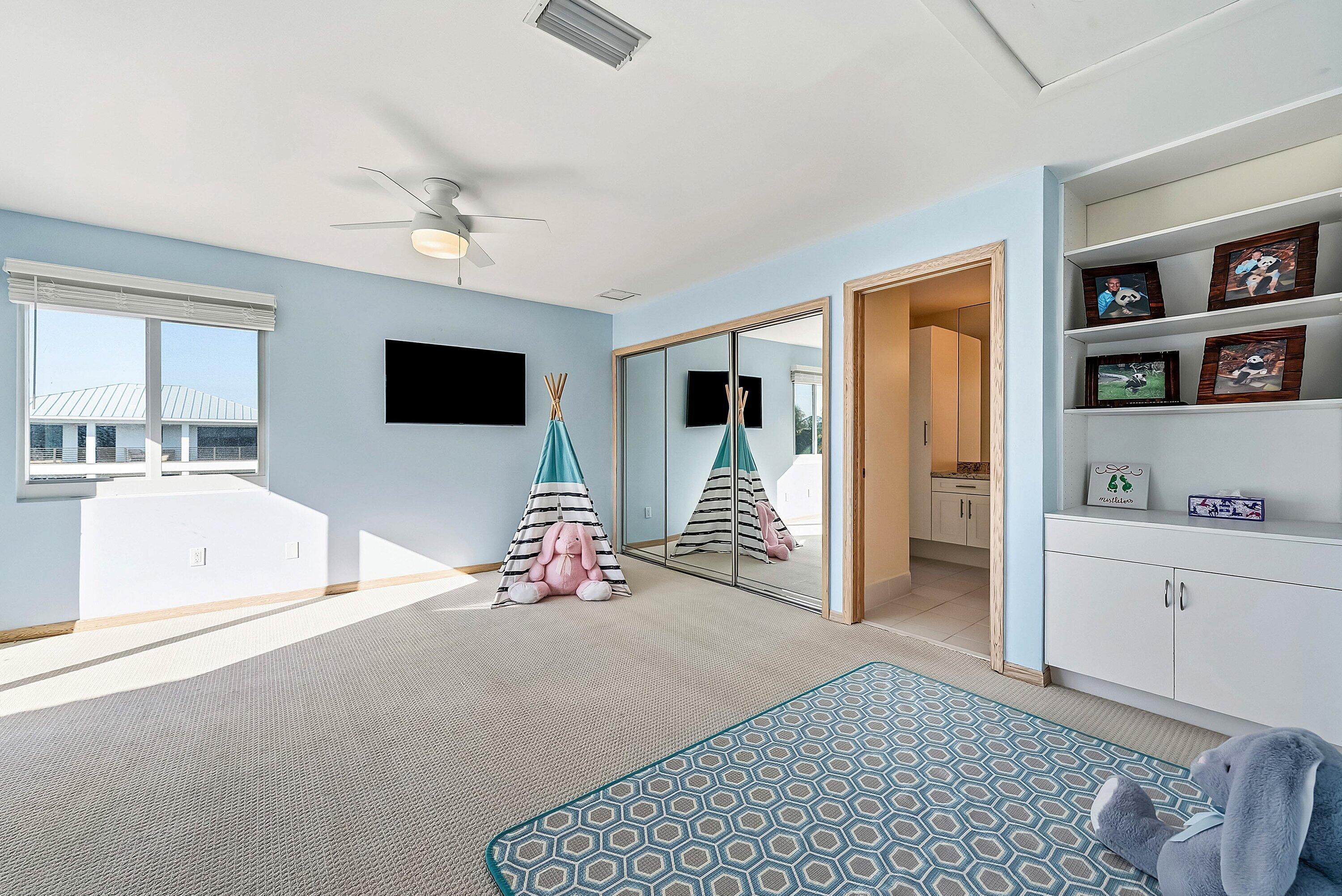 11 Inlet Cay Ocean Ridge, FL 33435