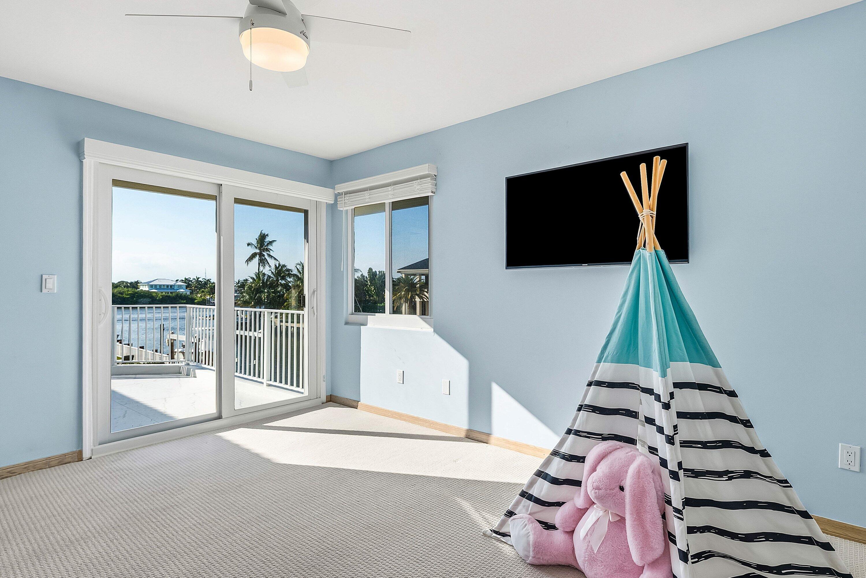 11 Inlet Cay Ocean Ridge, FL 33435