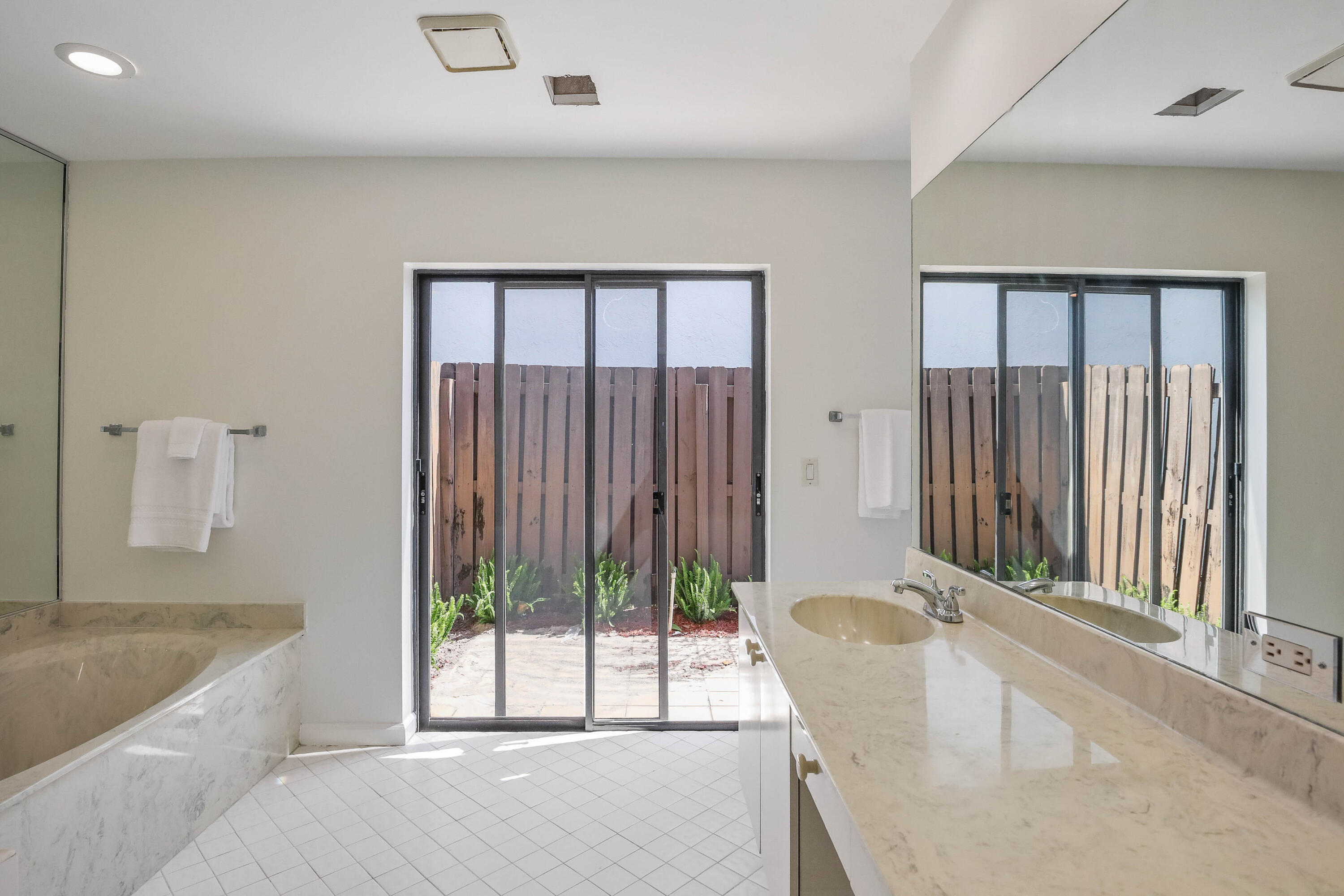 6736 Palermo Lake Worth, FL 33467