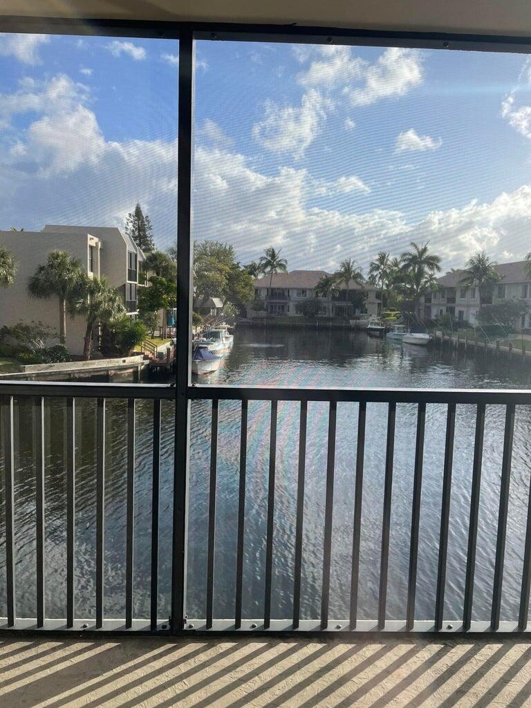 6 Royal Palm Way #209