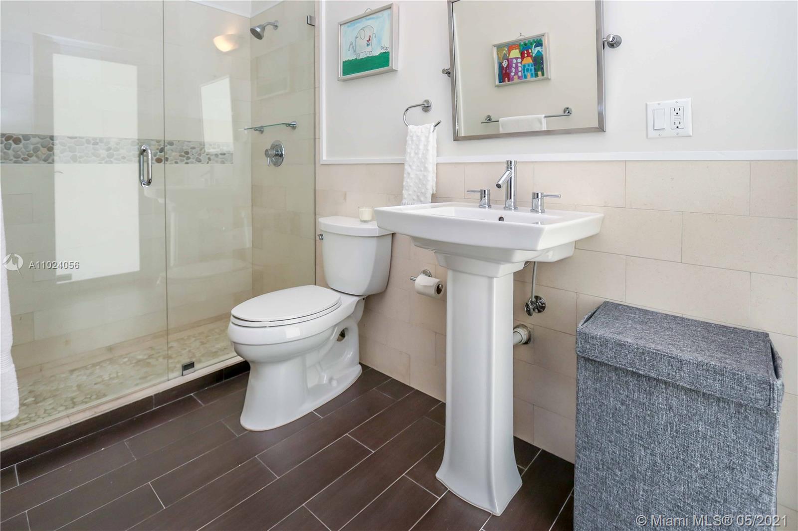 5701 Michelangelo St Coral Gables, FL 33146