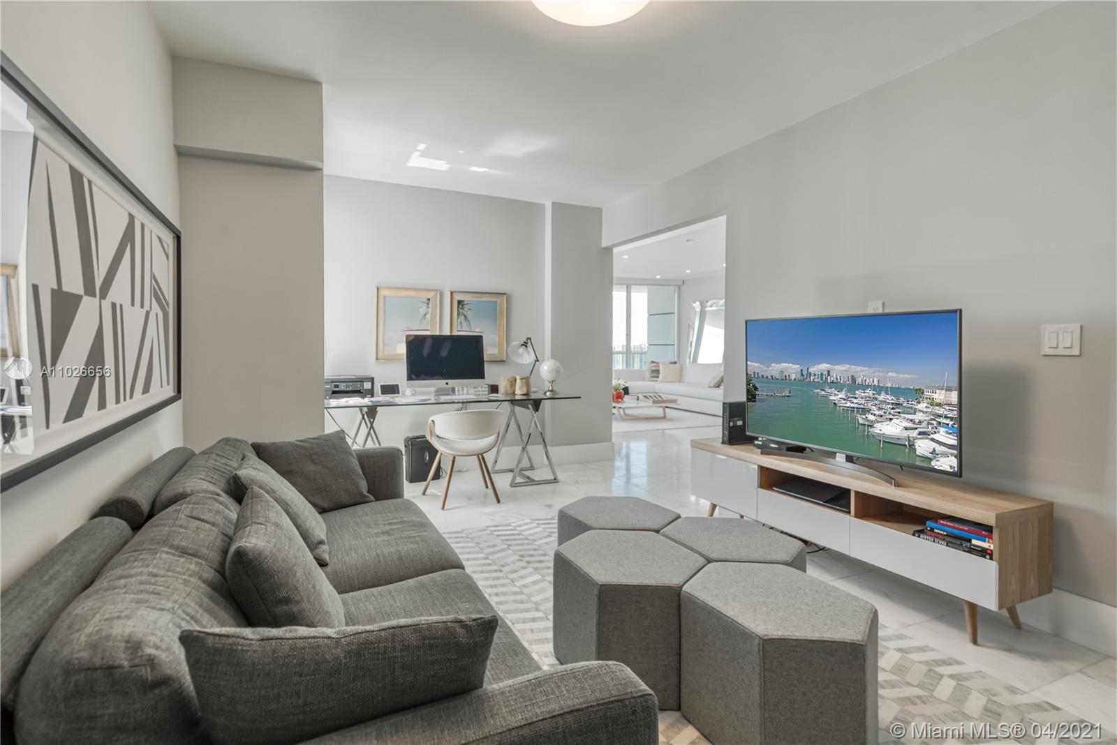 2127 Brickell Ave #2305 Miami, FL 33129