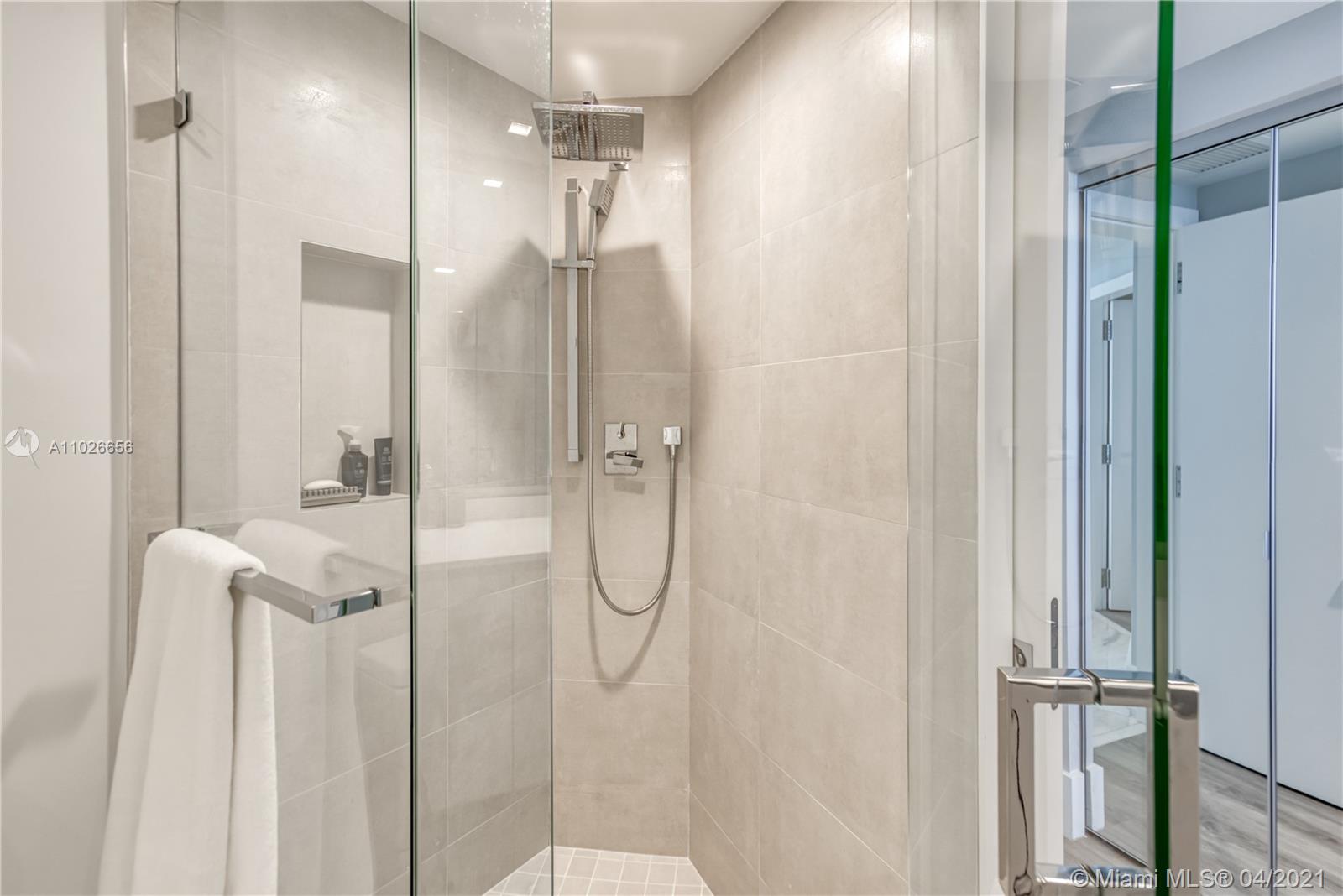 2127 Brickell Ave #2305 Miami, FL 33129