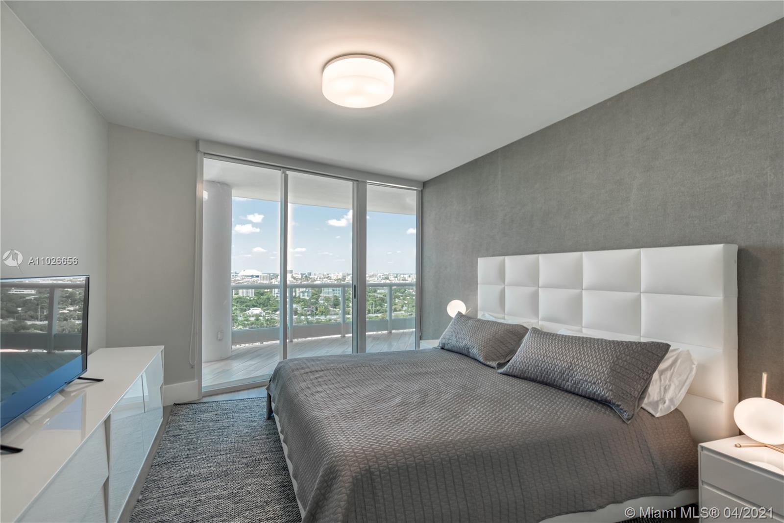 2127 Brickell Ave #2305 Miami, FL 33129