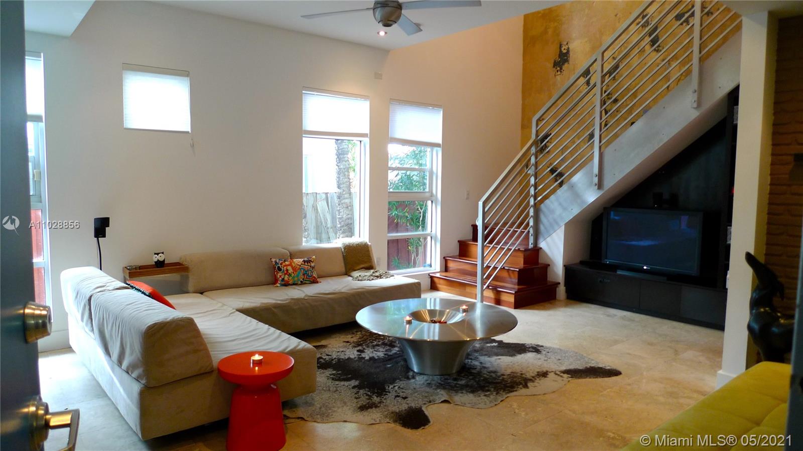 1545 Jefferson Ave #104