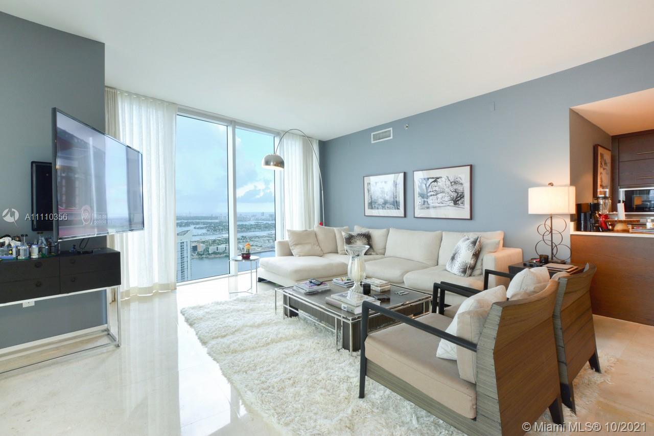 465 Brickell Ave #5302, Miami, FL 33131