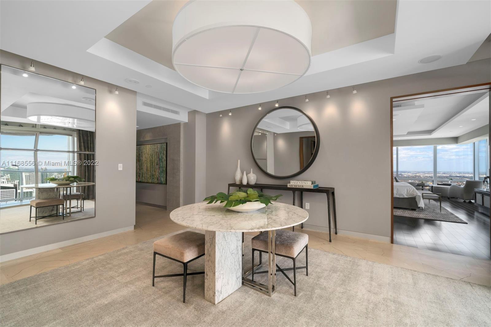 image Four Seasons Residences20