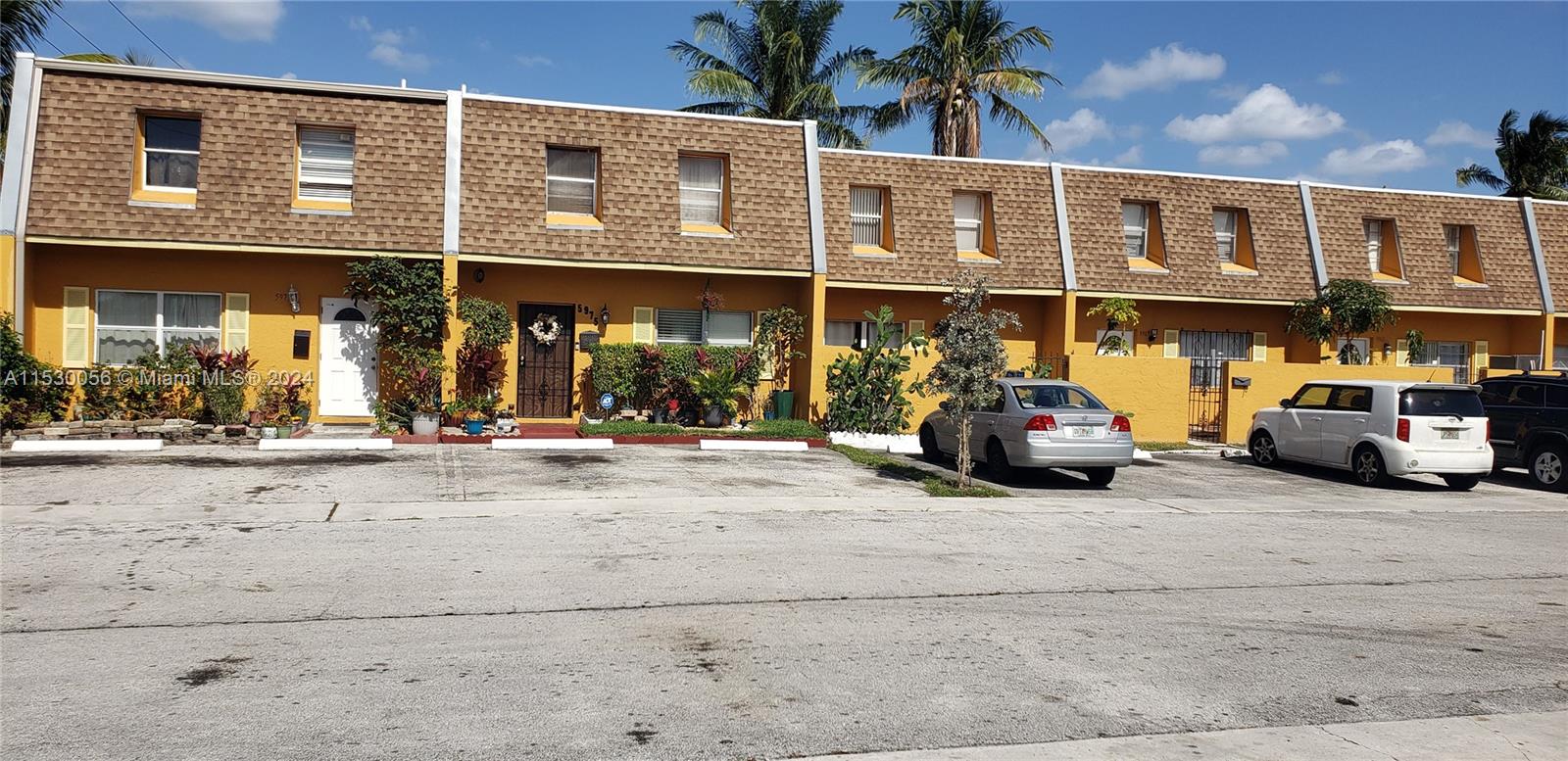 Casa de Condomínio