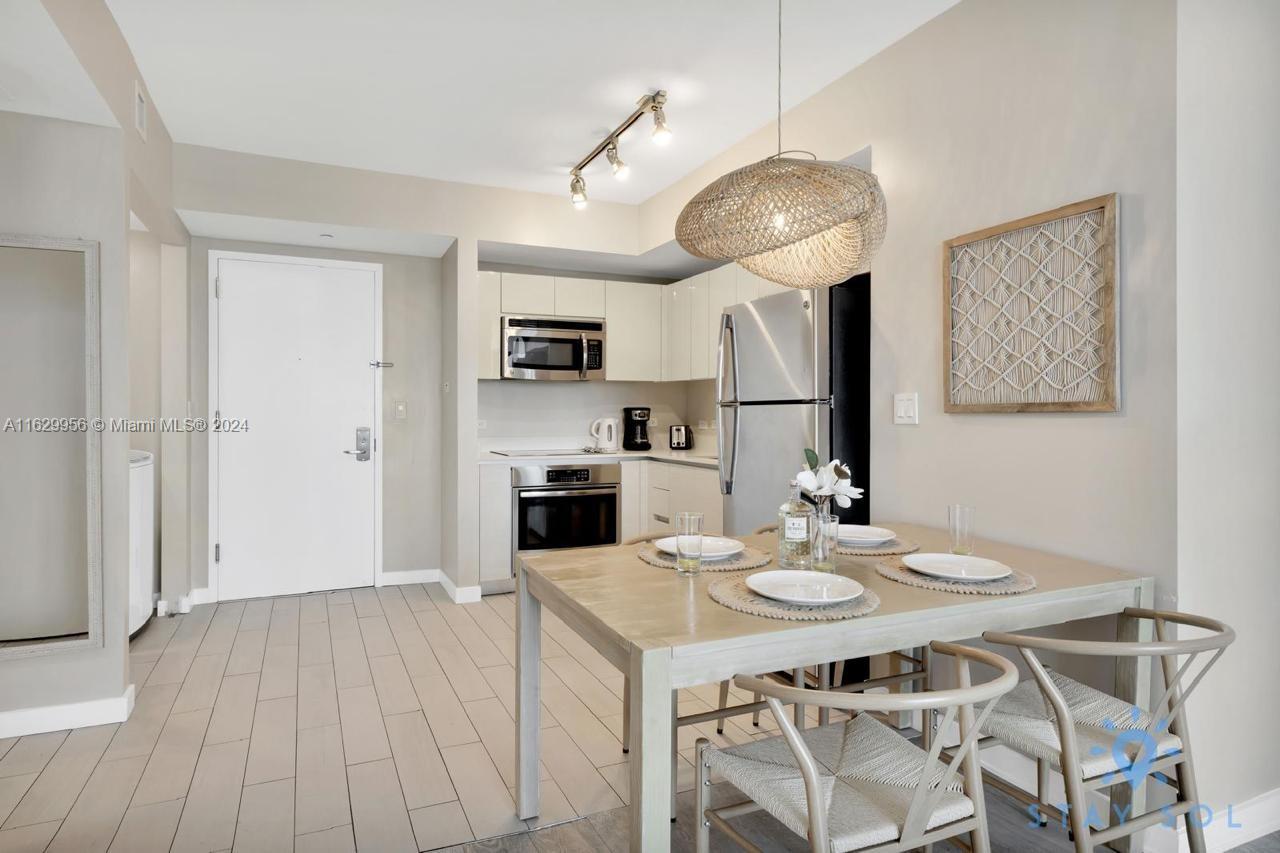 image Beachwalk Condominium23