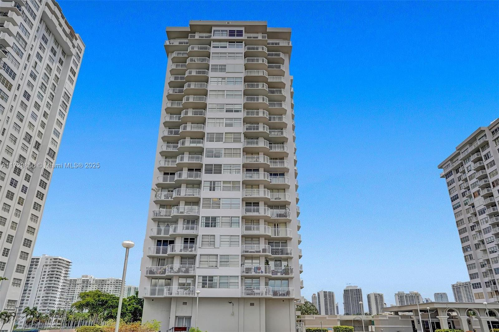 image DEL PRADO MARINA17