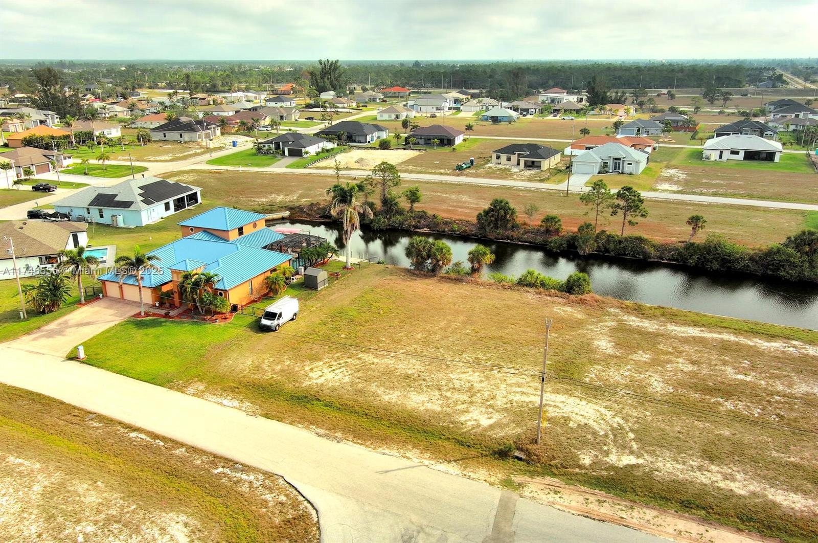 1939 NW 34th Pl Cape Coral, FL 33993