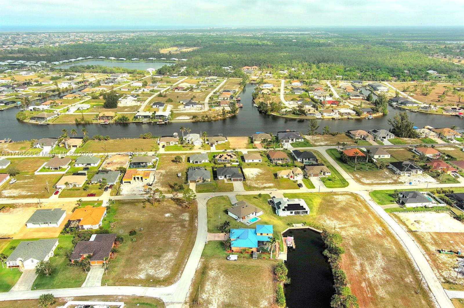 1939 NW 34th Pl Cape Coral, FL 33993