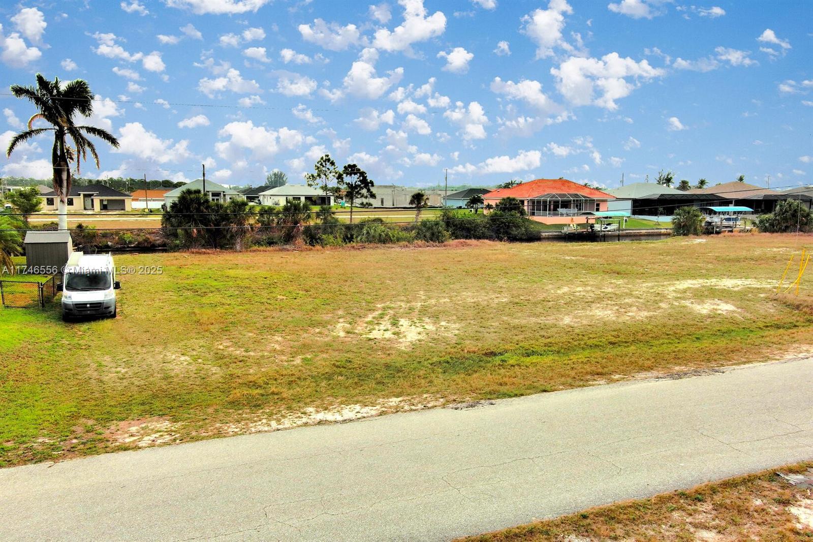 1939 NW 34th Pl Cape Coral, FL 33993