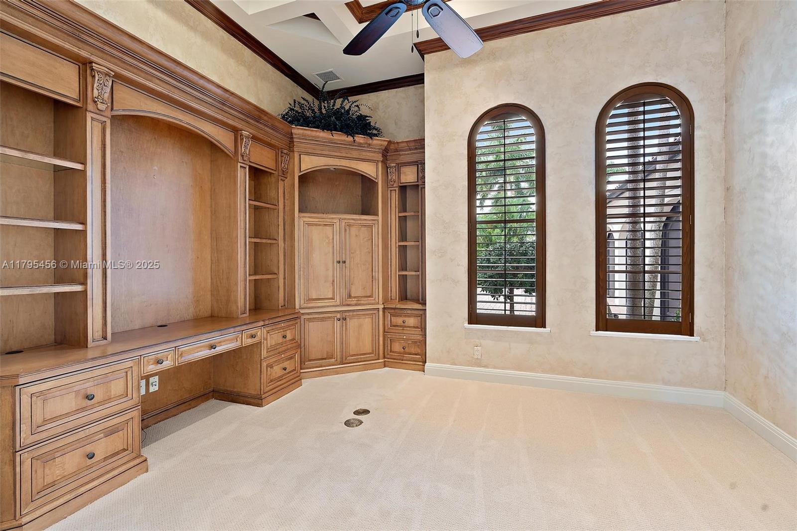 848 Harbour Isle Pl North Palm Beach, FL 33410 848 Harbour Isle Pl North Palm Beach, FL 33410