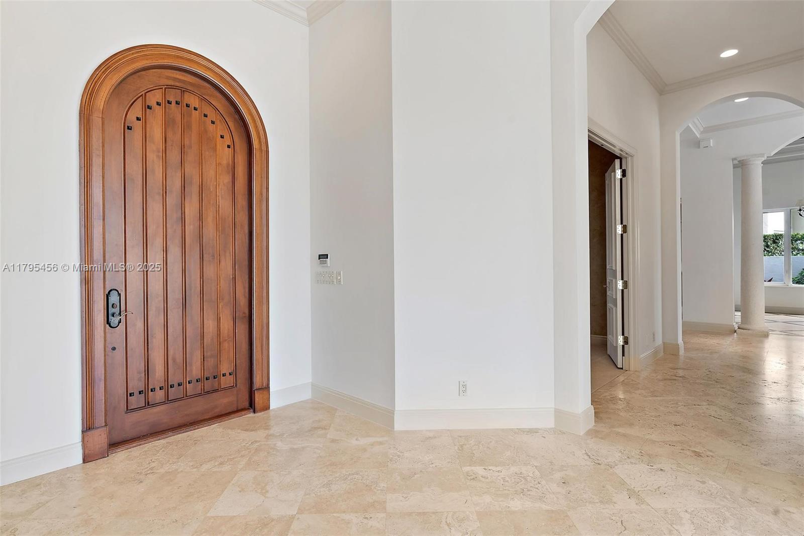 848 Harbour Isle Pl North Palm Beach, FL 33410 848 Harbour Isle Pl North Palm Beach, FL 33410