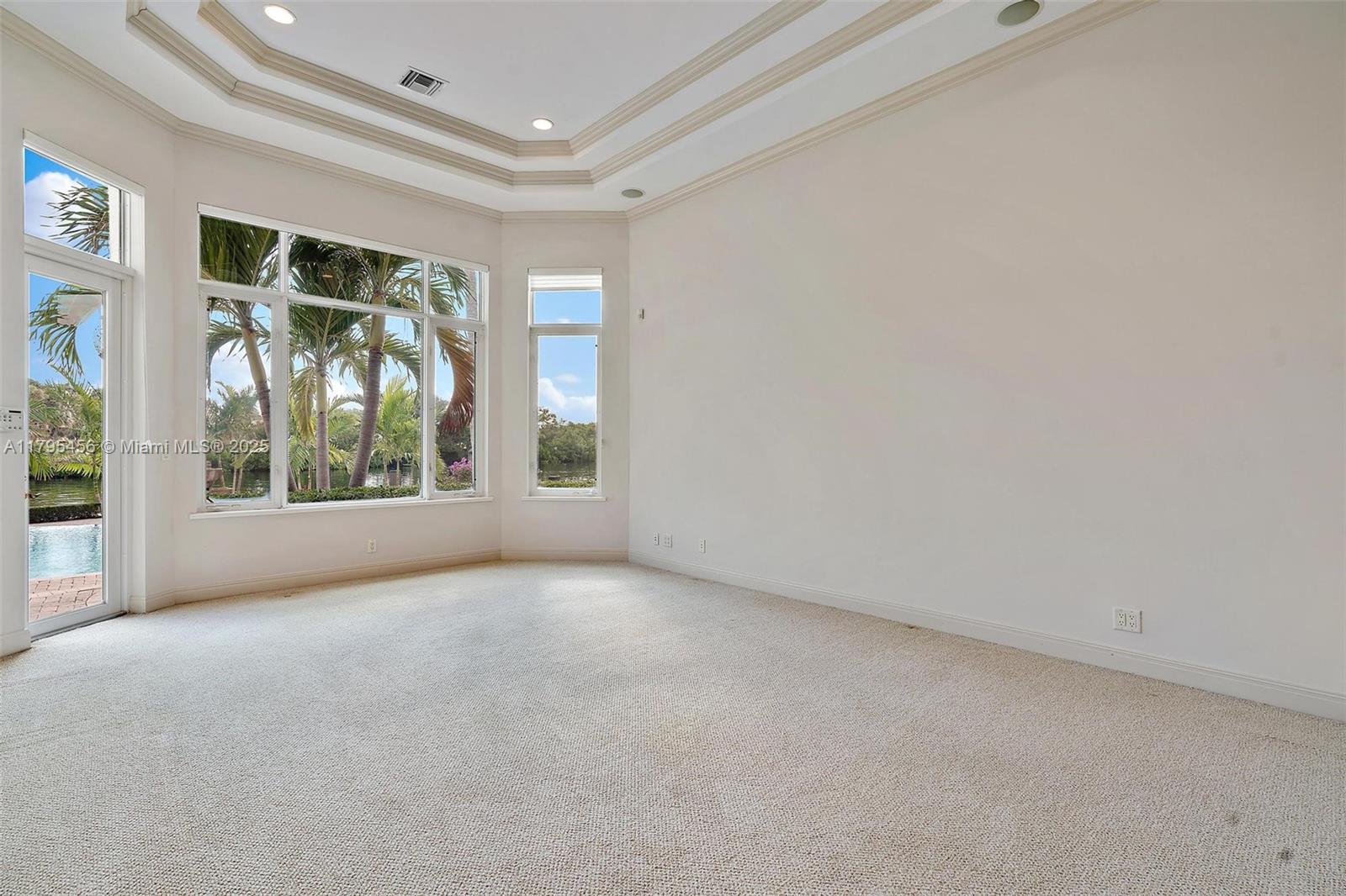 848 Harbour Isle Pl North Palm Beach, FL 33410 848 Harbour Isle Pl North Palm Beach, FL 33410