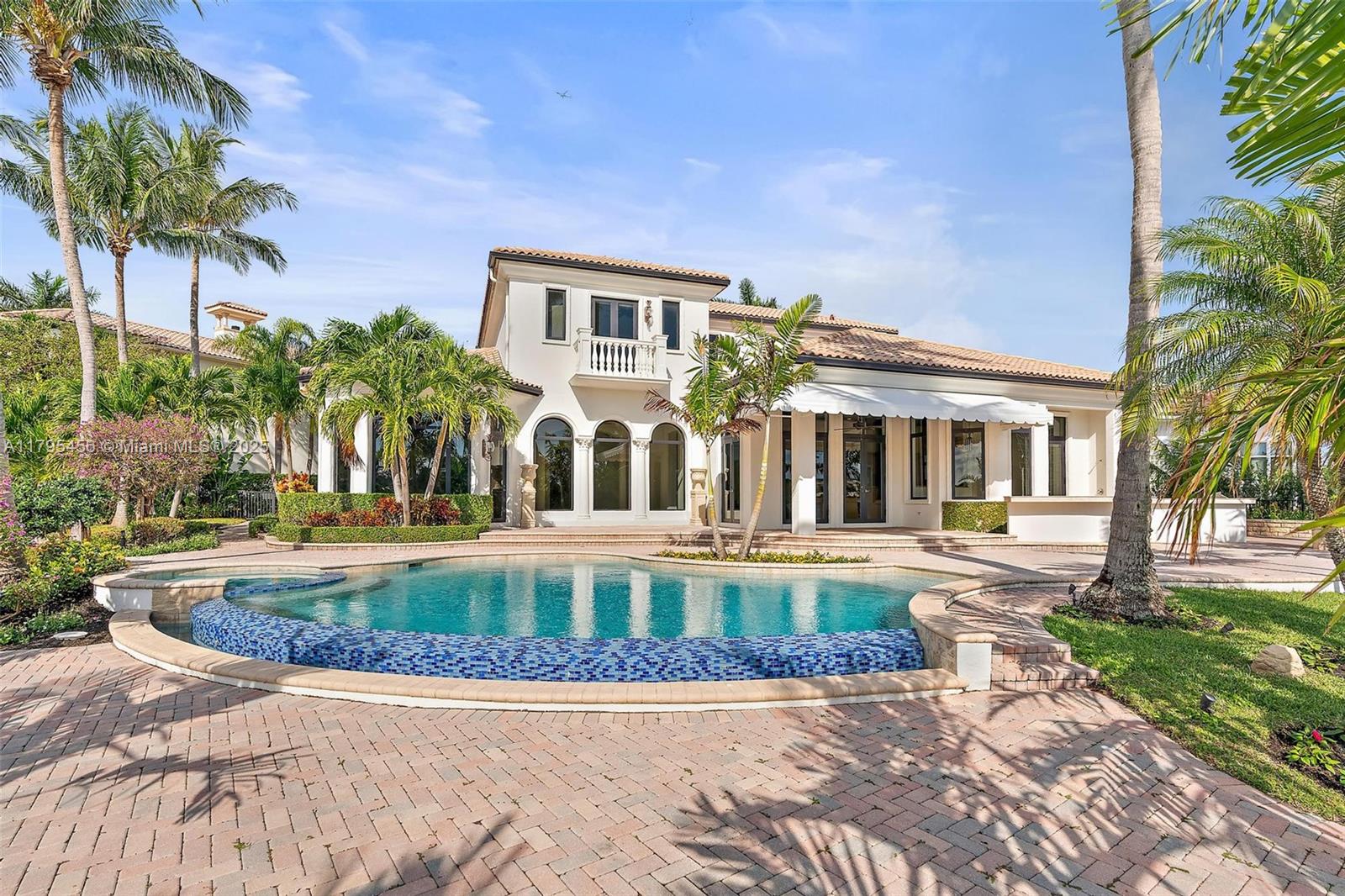 848 Harbour Isle Pl North Palm Beach, FL 33410 848 Harbour Isle Pl North Palm Beach, FL 33410