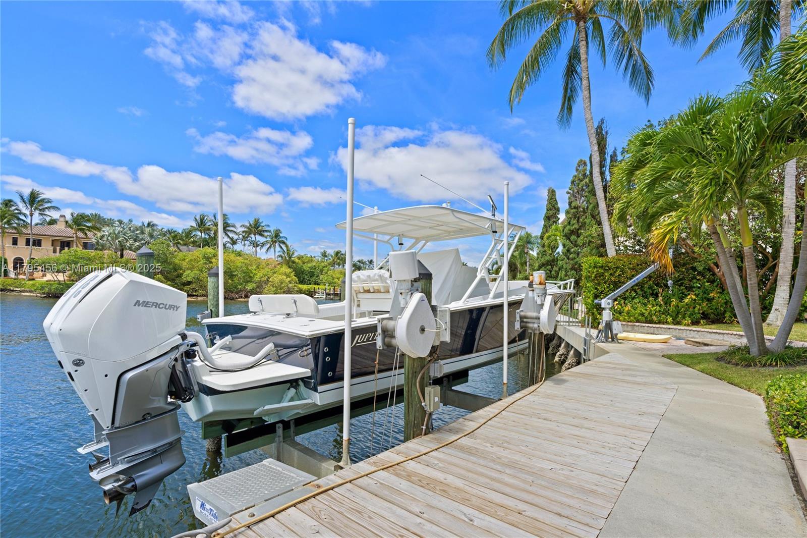 848 Harbour Isle Pl North Palm Beach, FL 33410 848 Harbour Isle Pl North Palm Beach, FL 33410