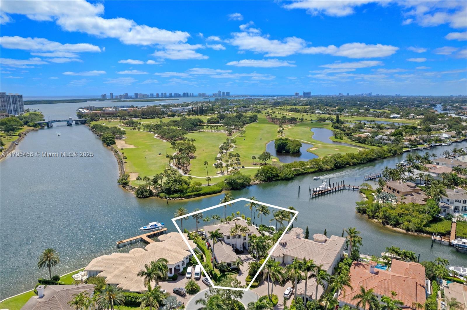 848 Harbour Isle Pl North Palm Beach, FL 33410 848 Harbour Isle Pl North Palm Beach, FL 33410