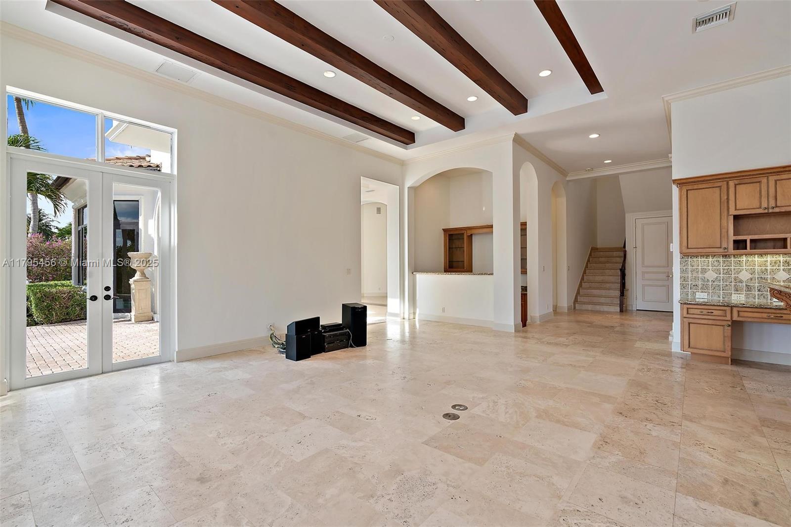 848 Harbour Isle Pl North Palm Beach, FL 33410 848 Harbour Isle Pl North Palm Beach, FL 33410