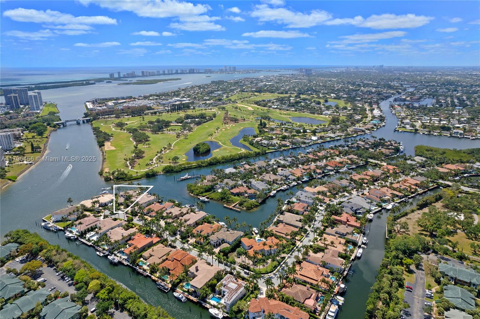 848 Harbour Isle Pl North Palm Beach, FL 33410 848 Harbour Isle Pl North Palm Beach, FL 33410