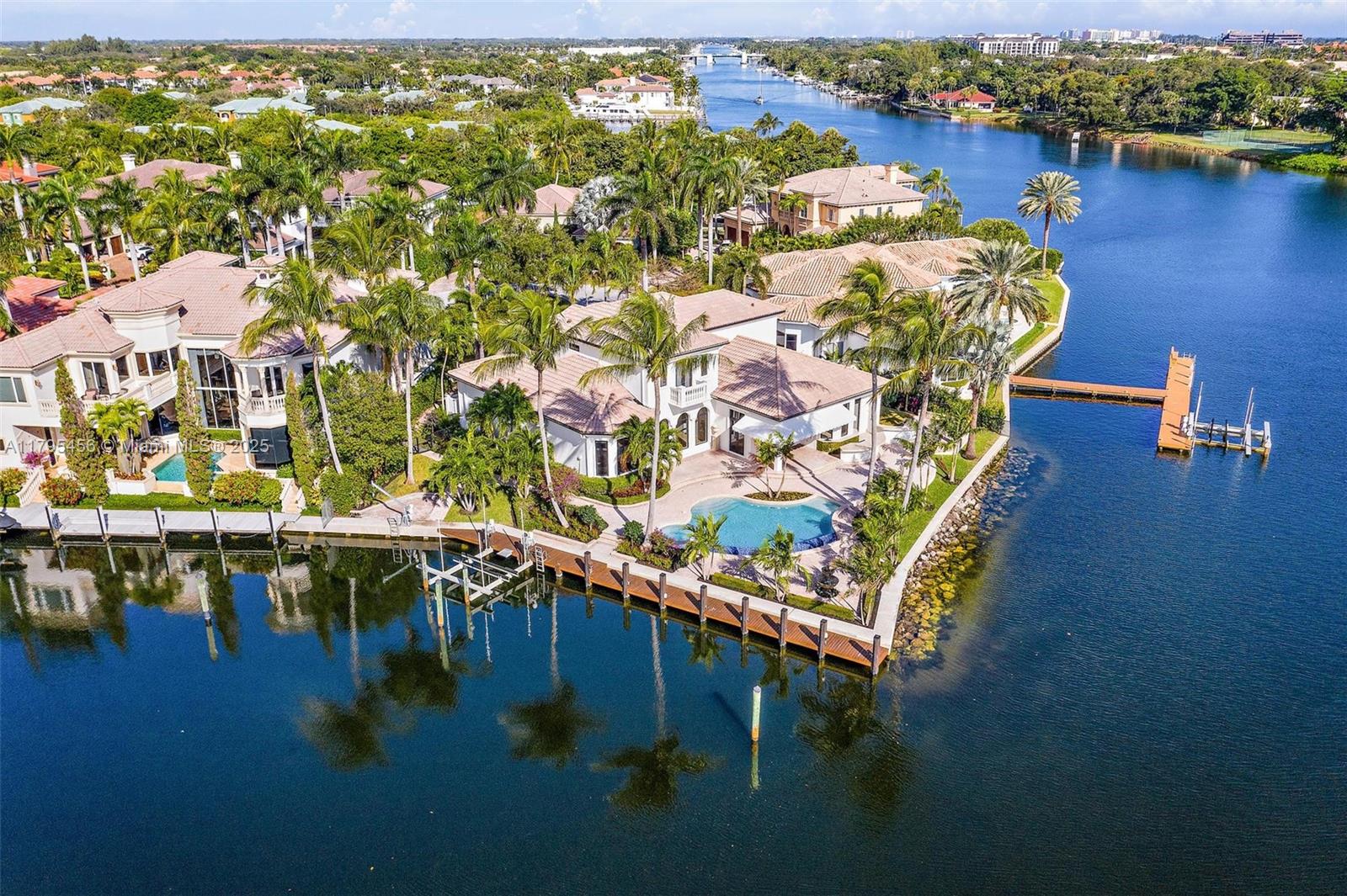848 Harbour Isle Pl North Palm Beach, FL 33410 848 Harbour Isle Pl North Palm Beach, FL 33410