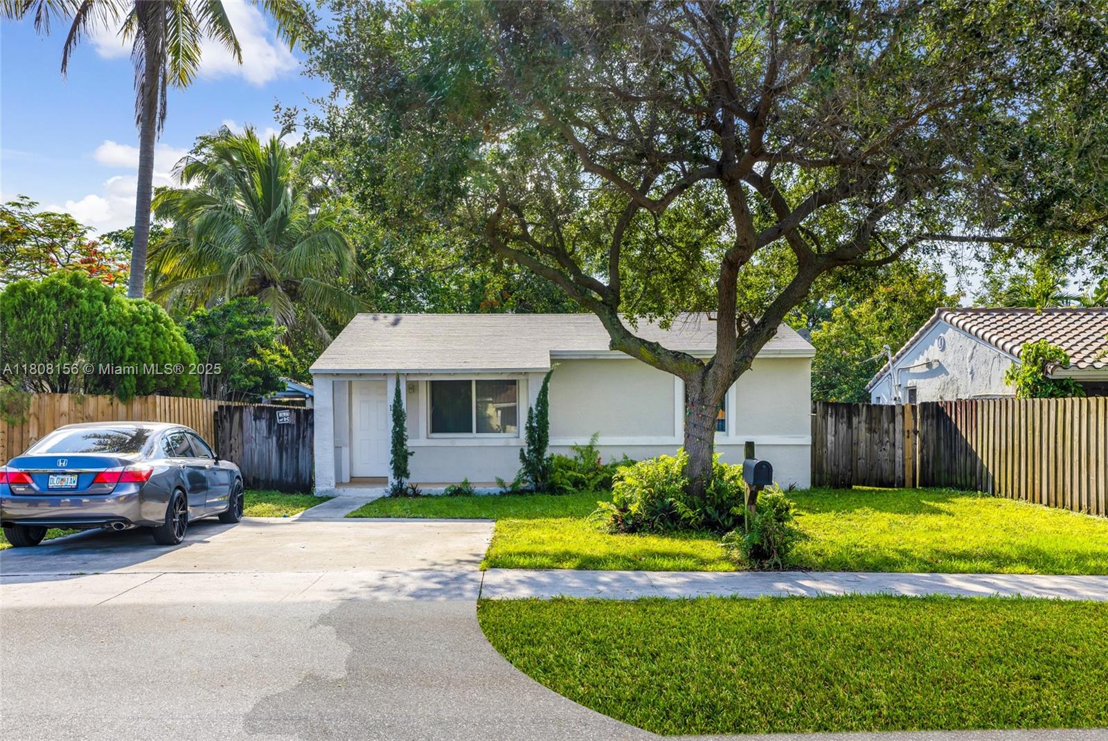 1304 NW 6th Ave,Fort Lauderdale, FL 33311