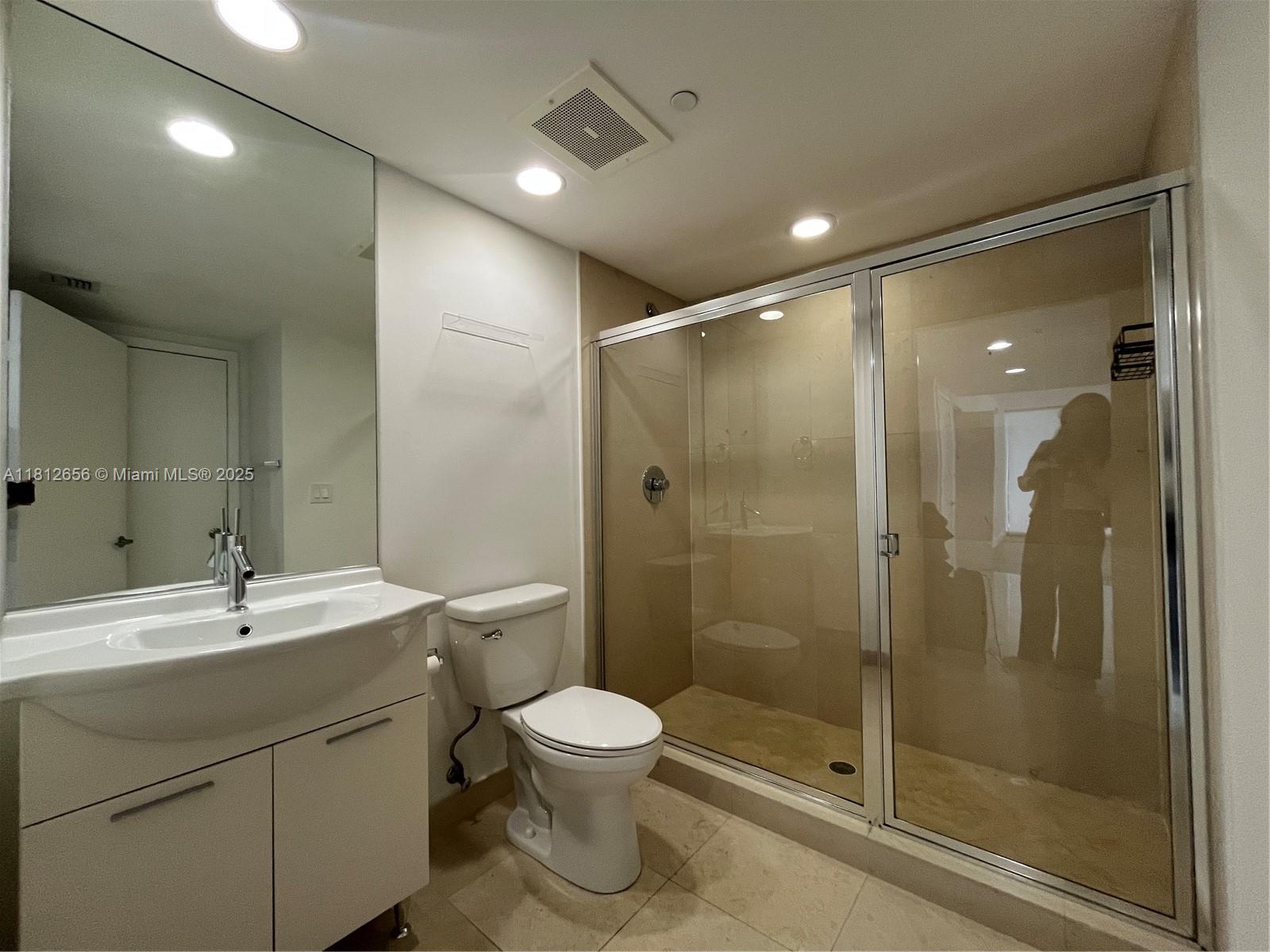 image Icon Brickell No Two13