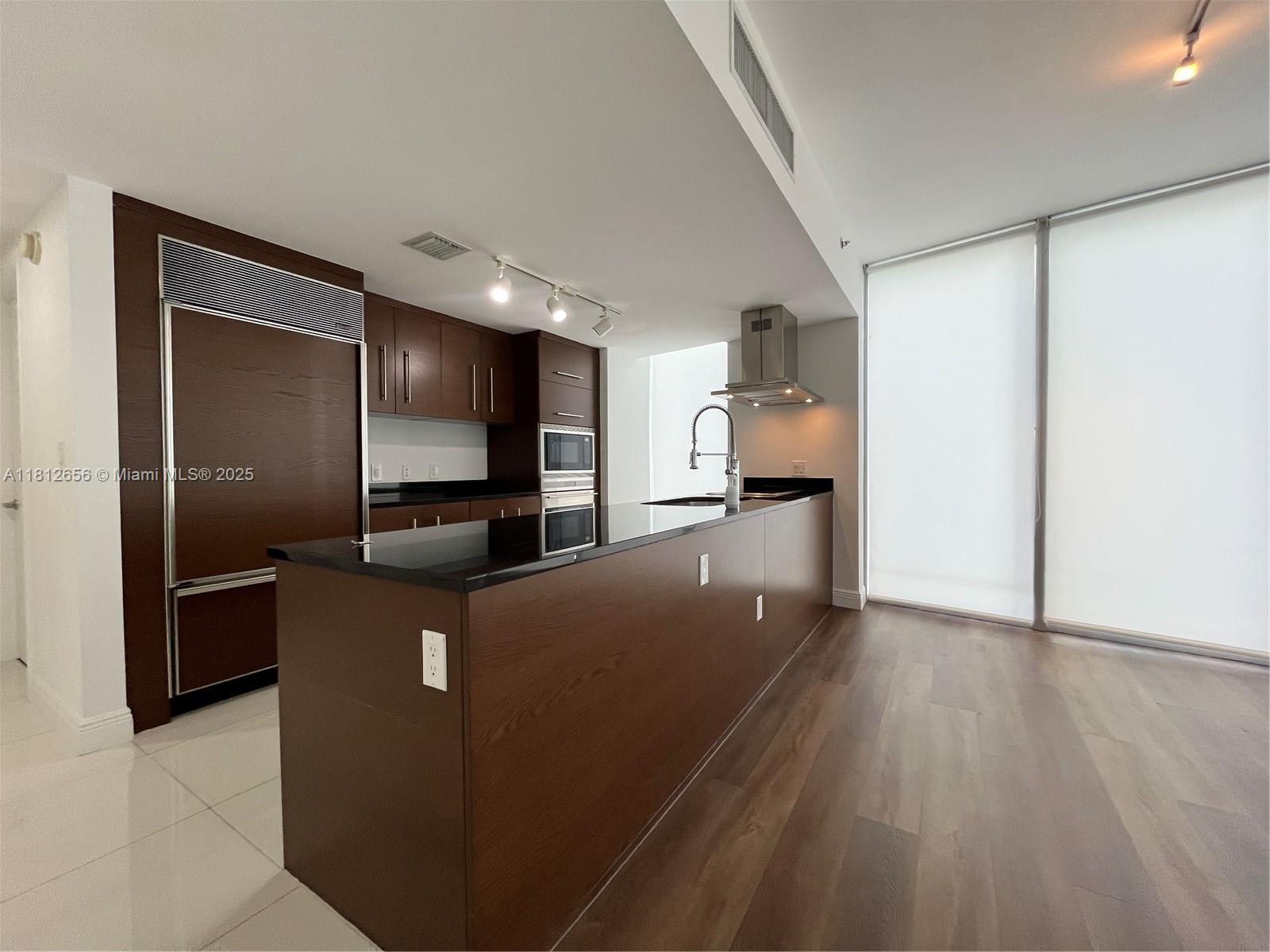image Icon Brickell No Two2