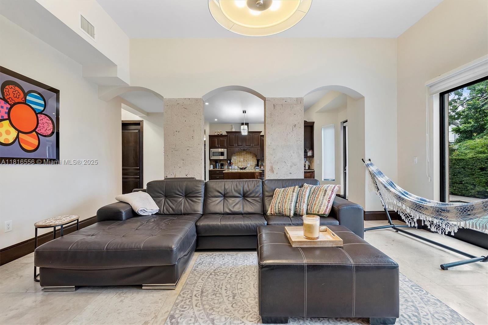 18825 N Bay Rd Sunny Isles Beach, FL 33160