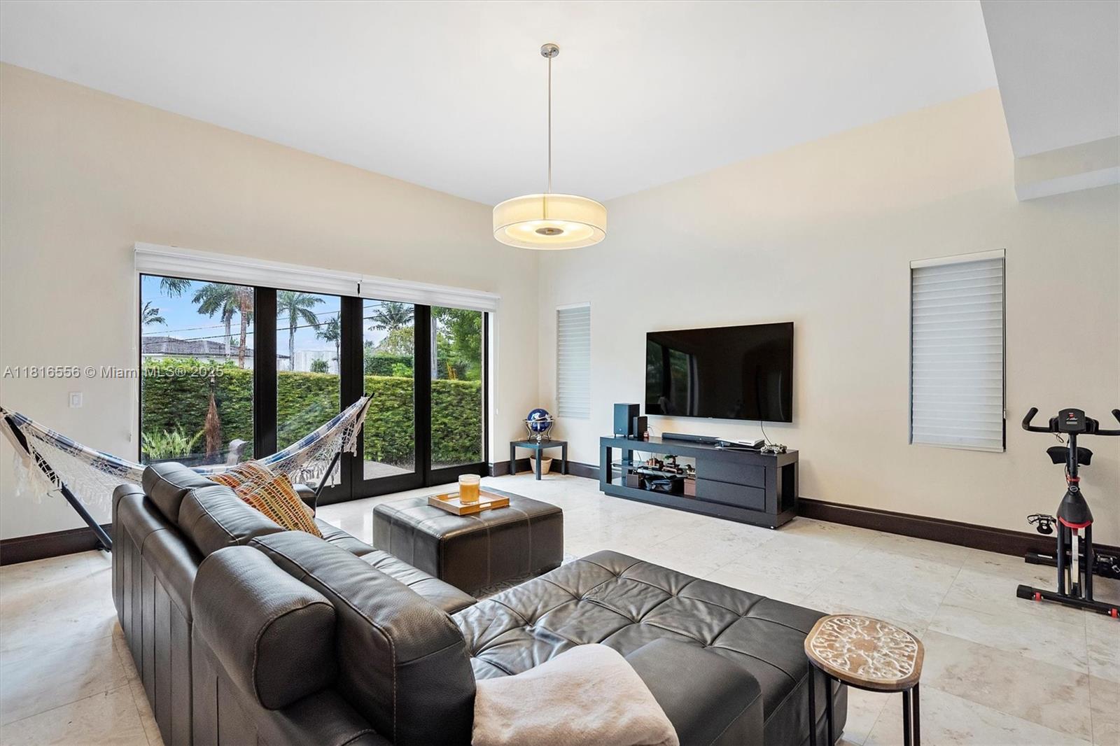 18825 N Bay Rd Sunny Isles Beach, FL 33160