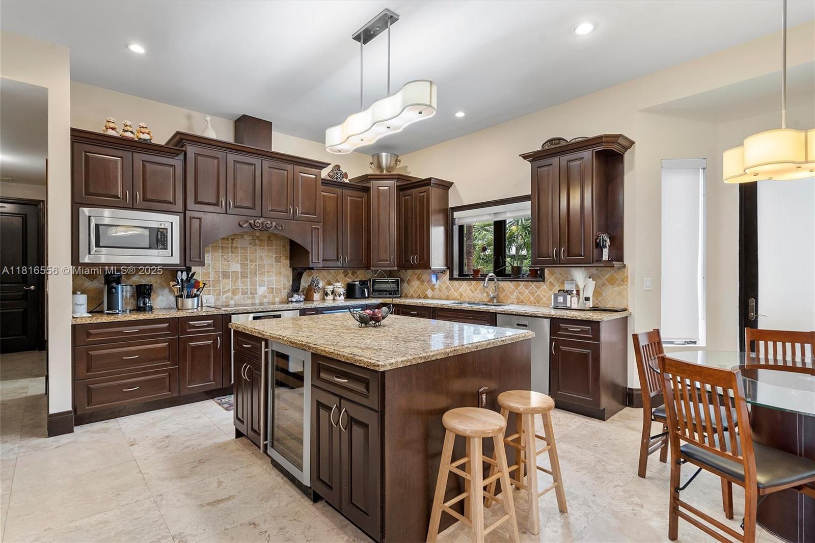 18825 N Bay Rd Sunny Isles Beach, FL 33160